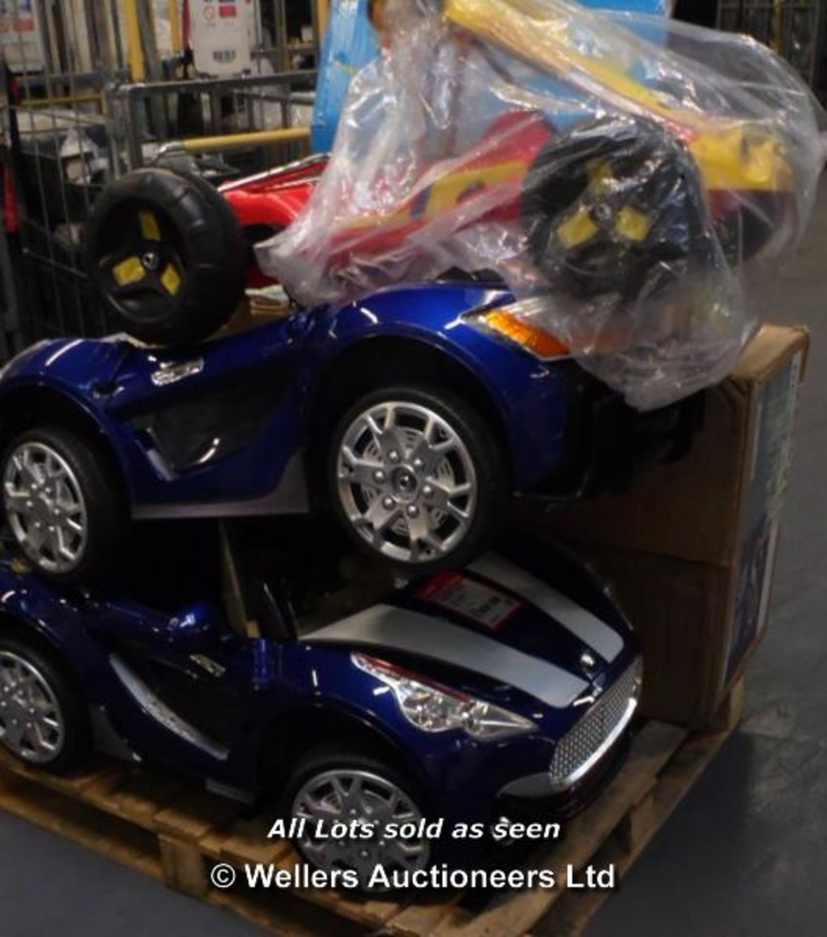 *X 1X MIXED PALLET OF APPROX 5X KIDS RIDE ON ELECTRONIC TOYS INCLUDING 2X QK CHAMPION