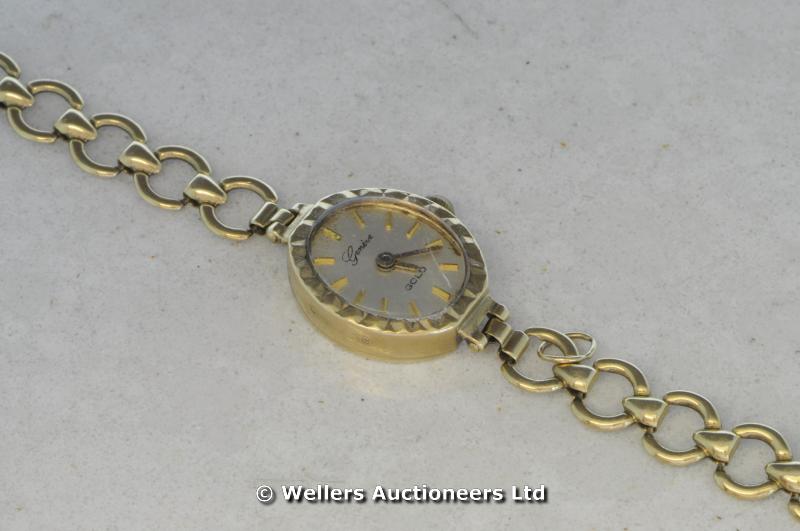 *Ladies` Geneve wristwatch, 9ct yellow gold case and bracelet (Lot subject to VAT)