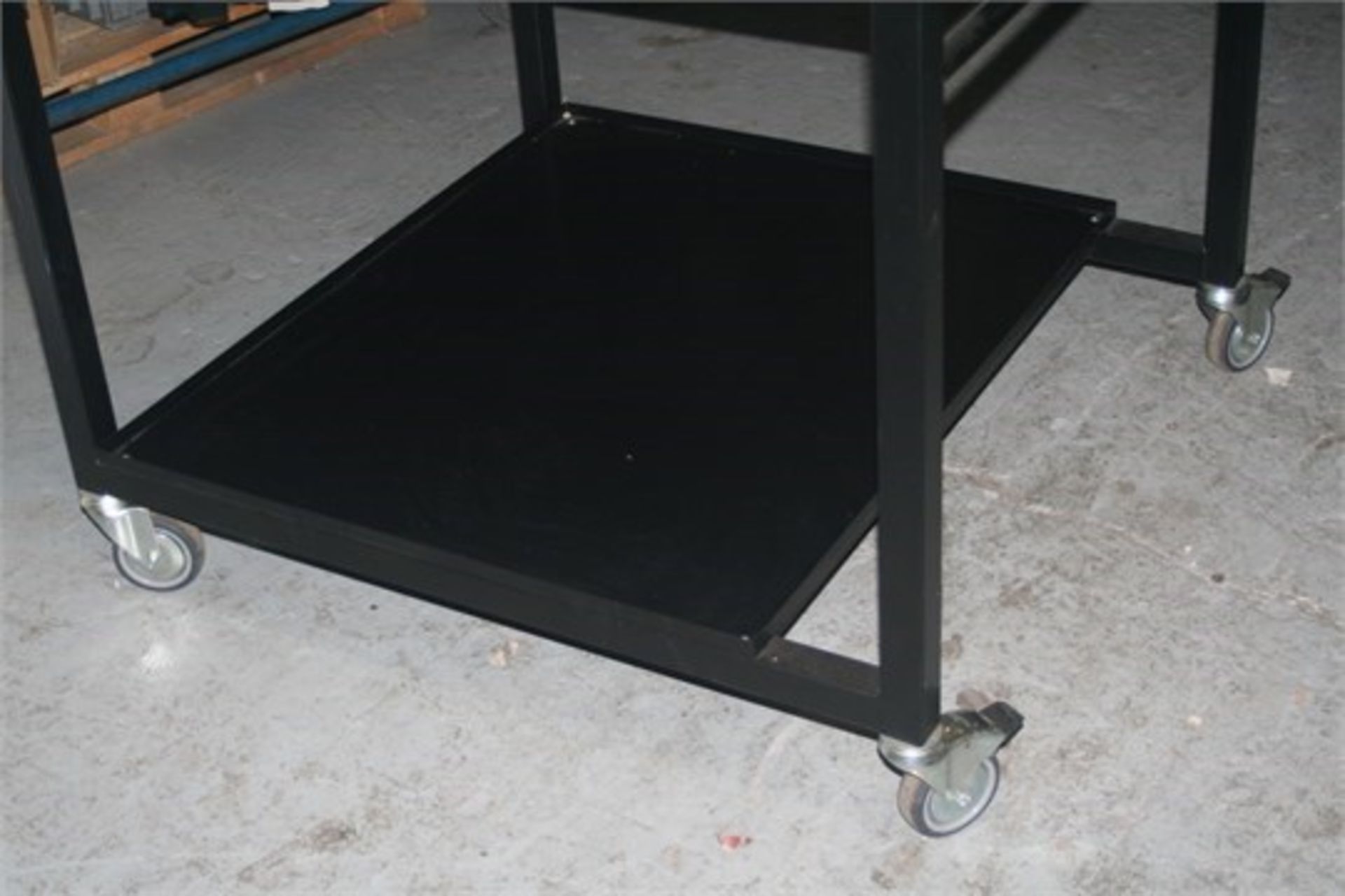 1 x Mobile Work Table - Large Size With Undershelf and Heavy Duty Castor Wheels - Strong Build - Image 4 of 8