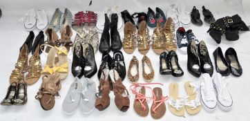 31 x Assorted Pairs Of Ladies Shoes - Various Sizes – Box1030 - Ref: 0000 - Recent Chain Store