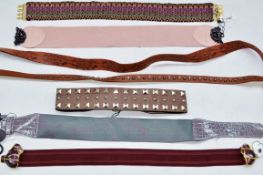 200 x Assorted Women's Belts – Box1064 – Fabulous Range of Styles & Colours - Various Sizes – Ref: