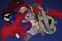4 x Knitted Gloves, 9 x Knitted Scarves - NJB017 - CL008 - Location: Bury BL9 - CL008 - Location: