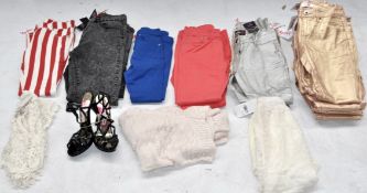 24 x Items Of Assorted Girls Clothing – Box1044 – Inc Skirts & Pairs Of Jeans – Various Colours &