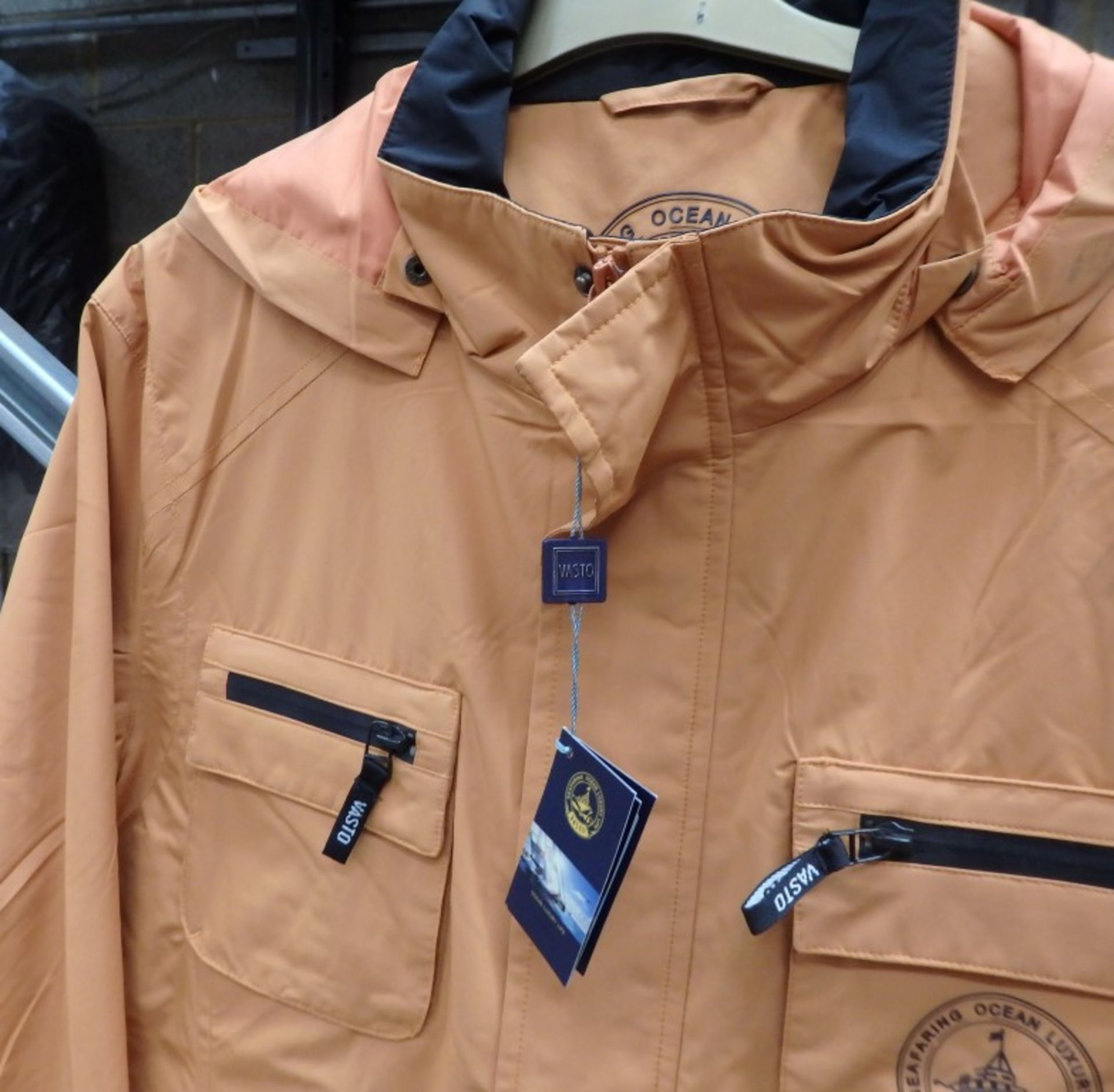 4 x Mens 'Ocean Luxury Life' - Jacket with detachable hood and Internal Zip pockets - Black with Tan - Image 3 of 6