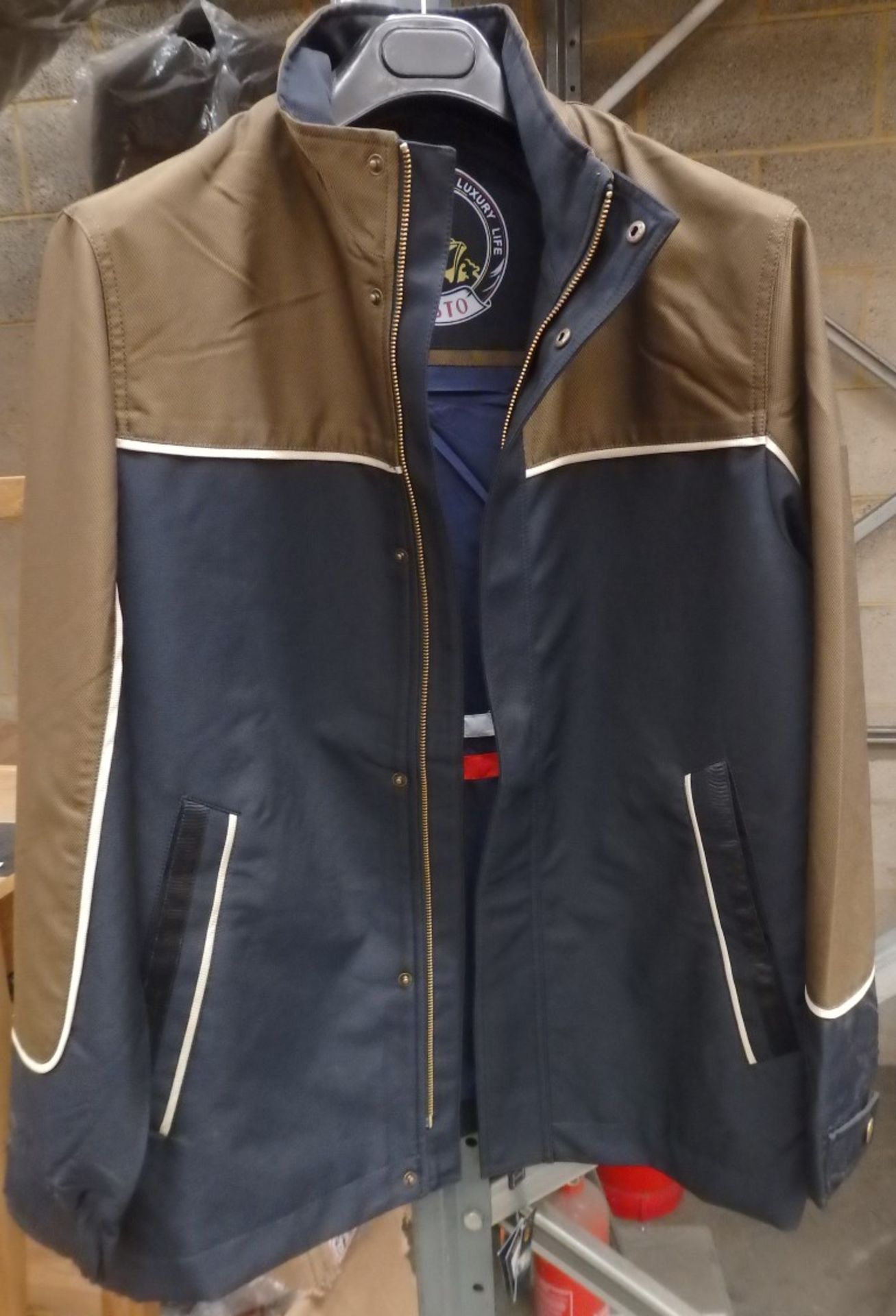 1 x Mens 'Ocean Luxury Life' - Jacket with detachable hood and Internal Zip pockets - Brown/Black - Image 10 of 15