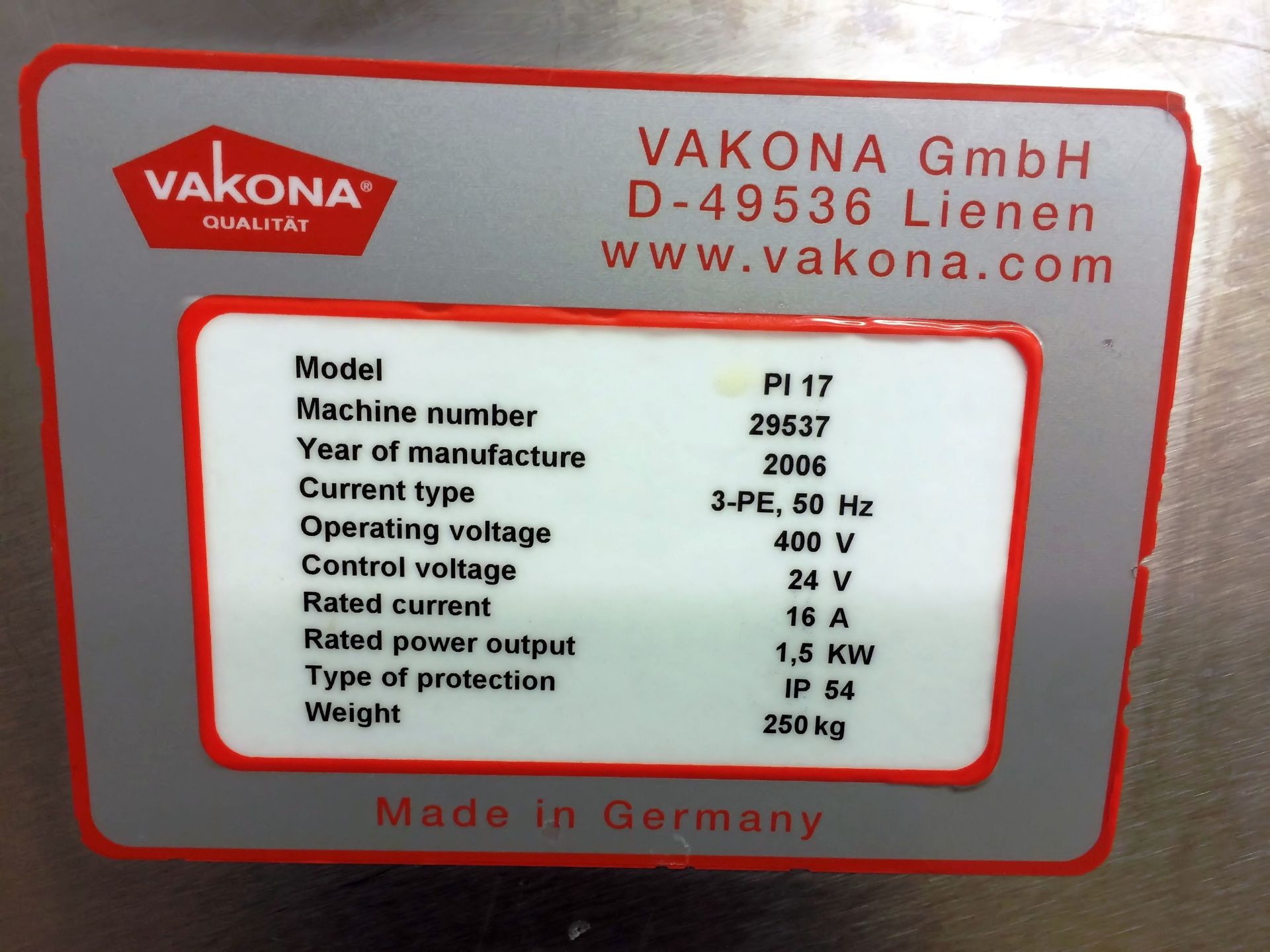 Vakona 17 needle injector - Model: PI 17
Model: PI 17 Serial No: 29537 YOM: 2006  VAT: Vat is - Image 2 of 3