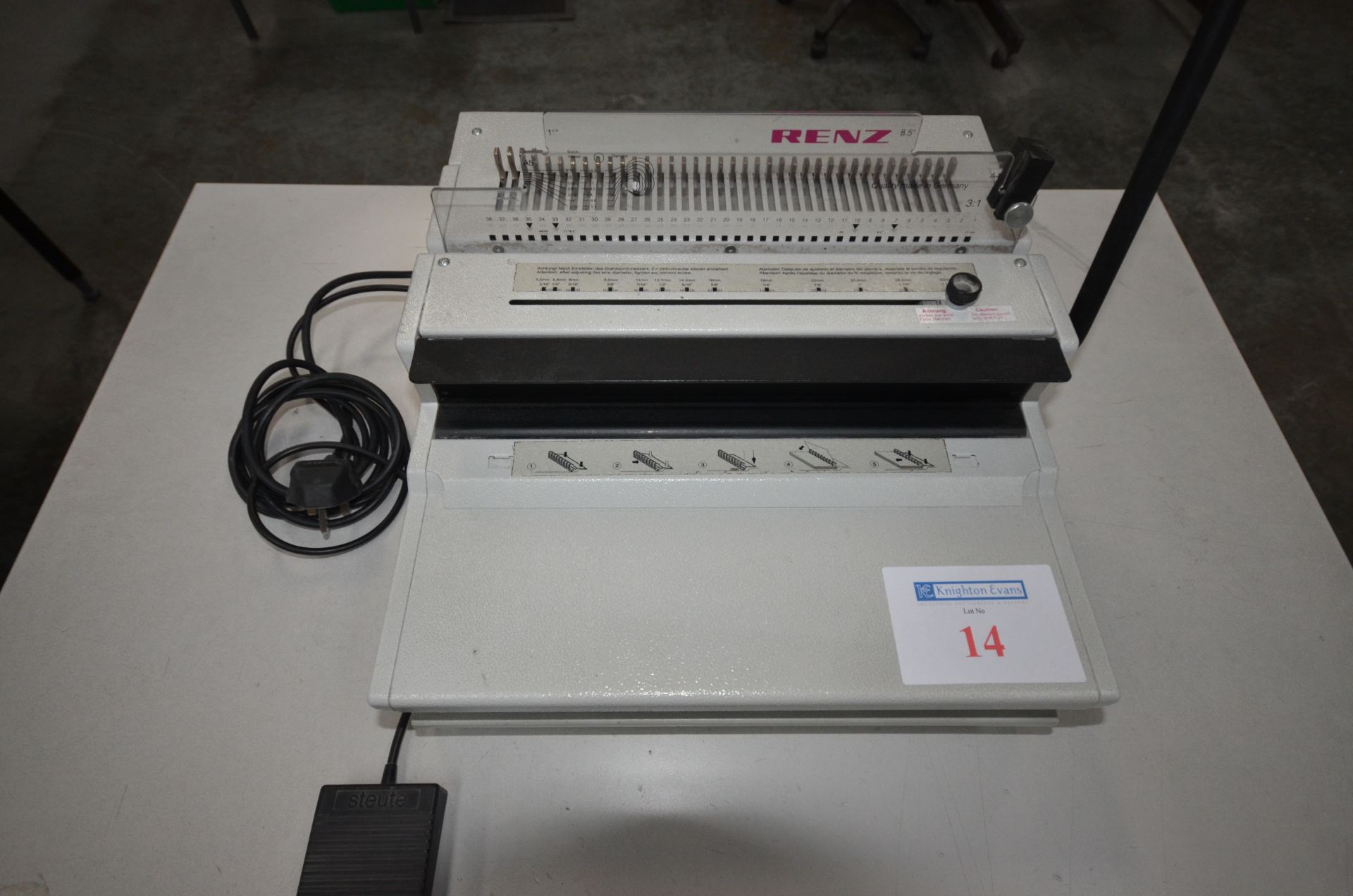 Renz 8.5" SRW Comfort 3:1 4x4 Wire Binding Machine