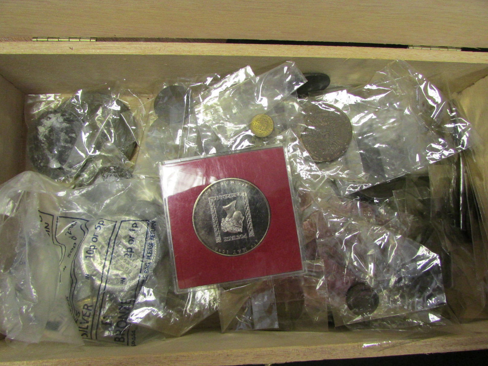 Tokens & Medallions, a collection in a cigar box; 18th to 20thC assortment.