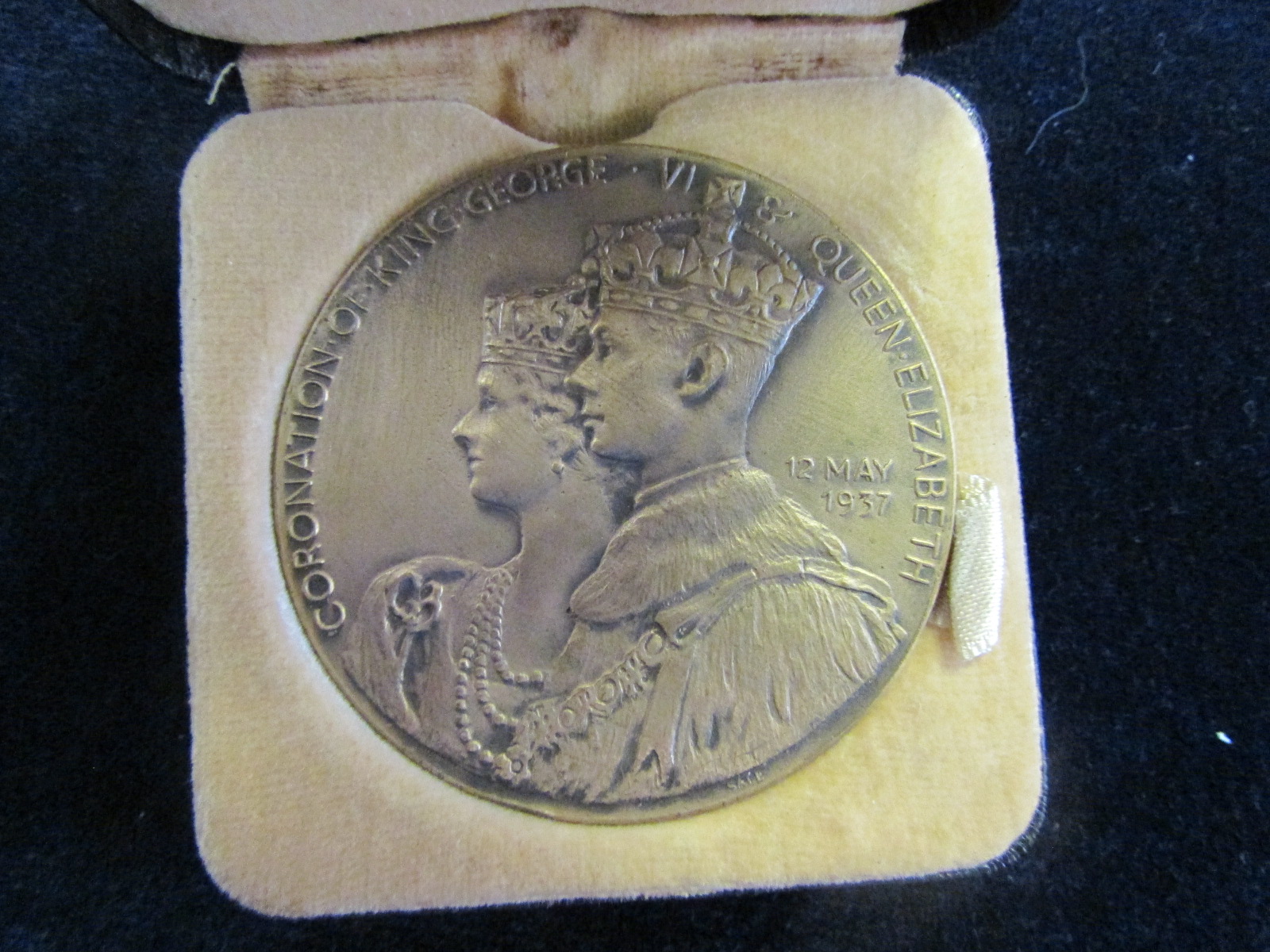 British Commemorative Medallion, bronze d.49.5mm: Coronation of George VI 1937 by Sale, Birmingham,