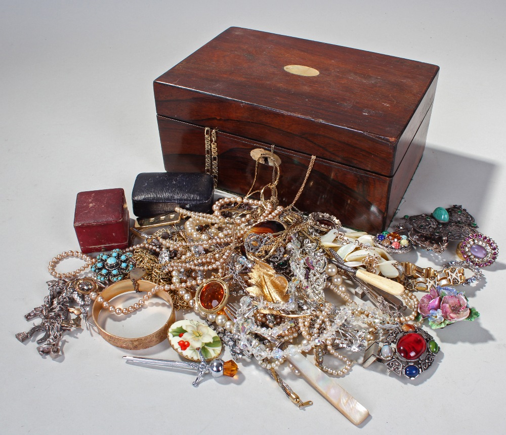 Victorian rosewood jewellery box and contents of mixed costume jewellery, to include, paste