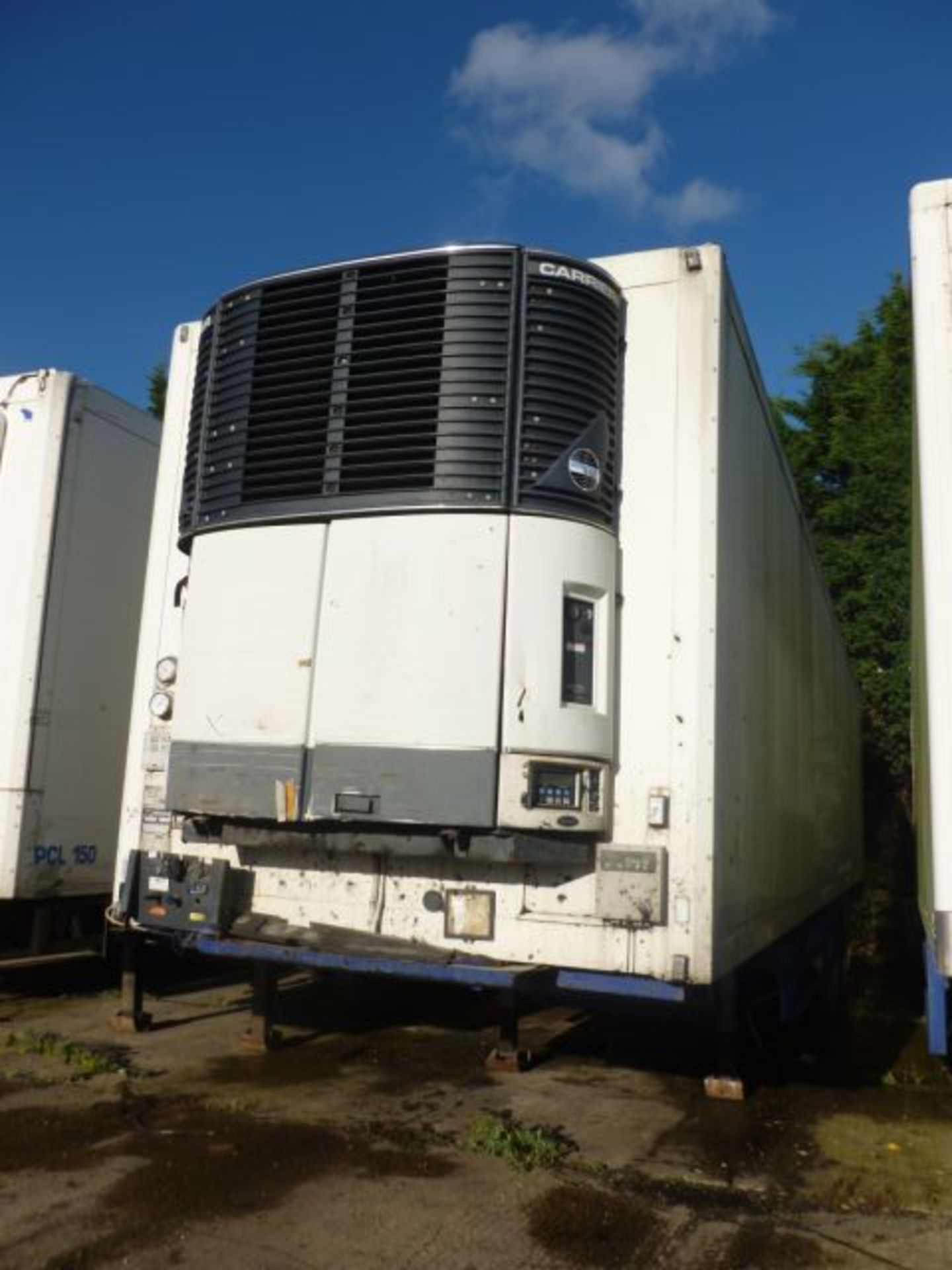 1998 Schmitz Triaxle Fridge Trailer - c/w Contents - BPW Axles, Drum Brakes - Carrier Fridge Unit,