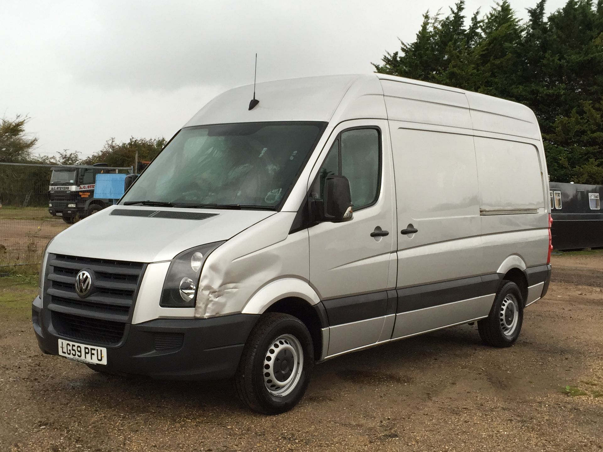 2009/59 REG VW CRAFTER CR35 109 MWB 2.5 TDI HI ROOF PANEL VAN ONE OWNER
 
DATE OF REGISTRATION: - Image 3 of 11