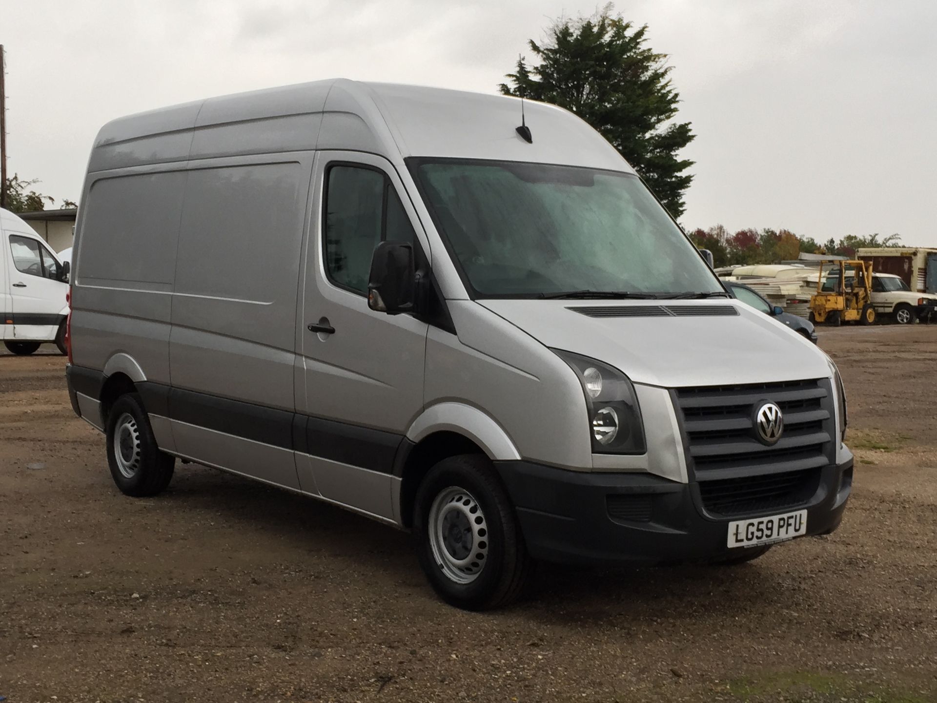 2009/59 REG VW CRAFTER CR35 109 MWB 2.5 TDI HI ROOF PANEL VAN ONE OWNER
 
DATE OF REGISTRATION: