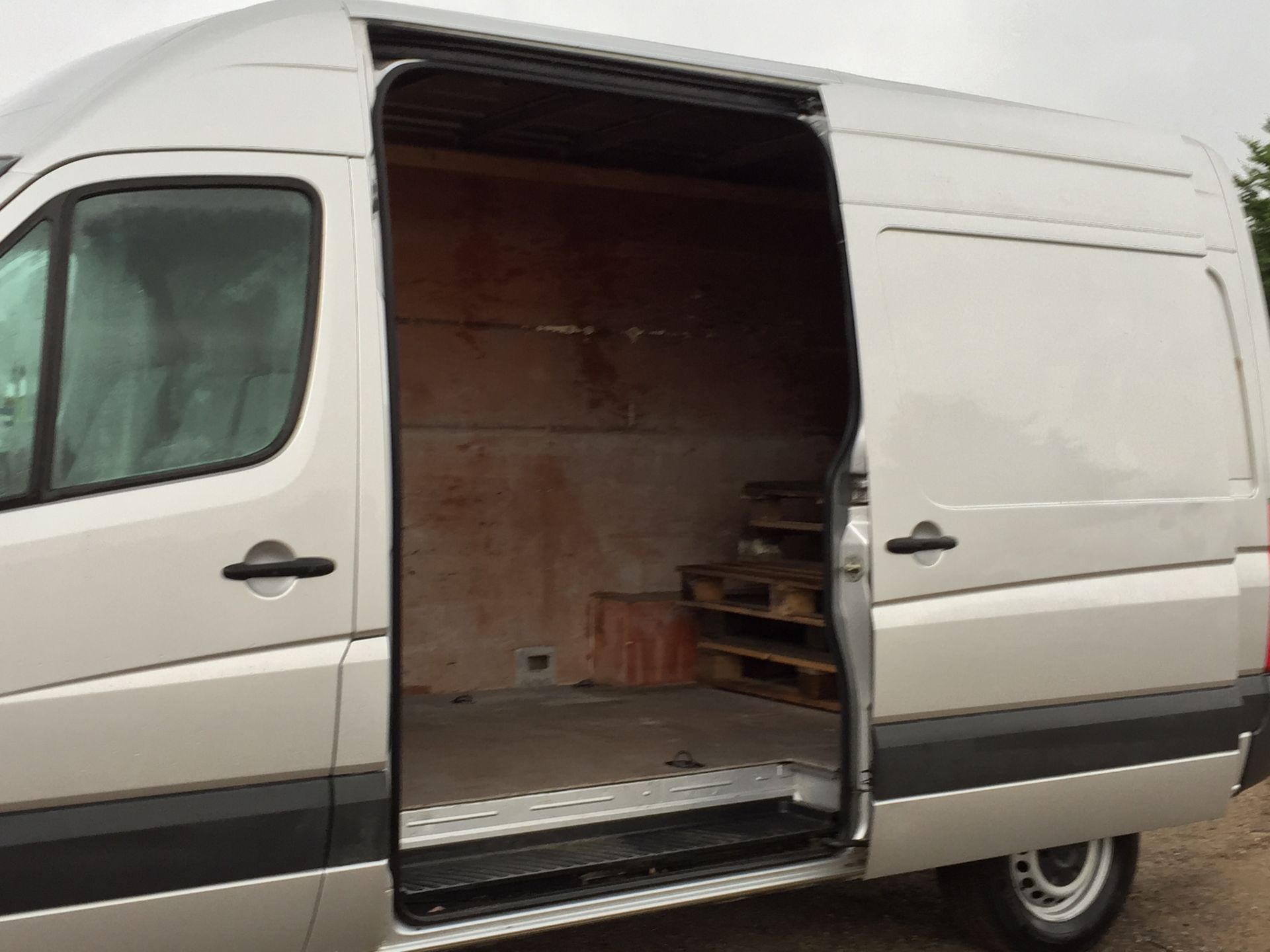 2009/59 REG VW CRAFTER CR35 109 MWB 2.5 TDI HI ROOF PANEL VAN ONE OWNER
 
DATE OF REGISTRATION: - Image 7 of 11