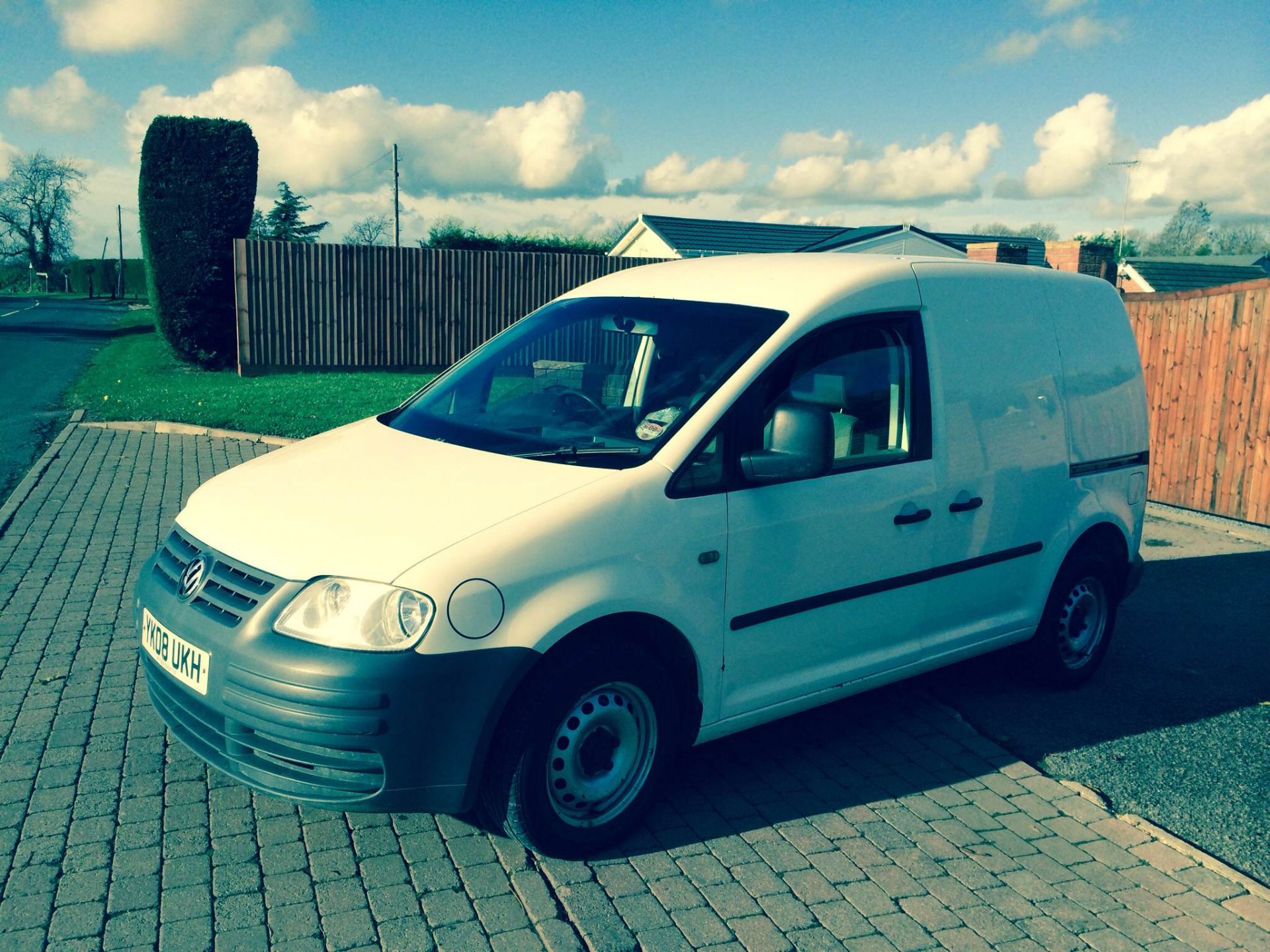 2008/08 REG VOLKSWAGEN CADDY SDI 5 SEAT CREW VAN ONE OWNER WITH FSH - Image 2 of 6