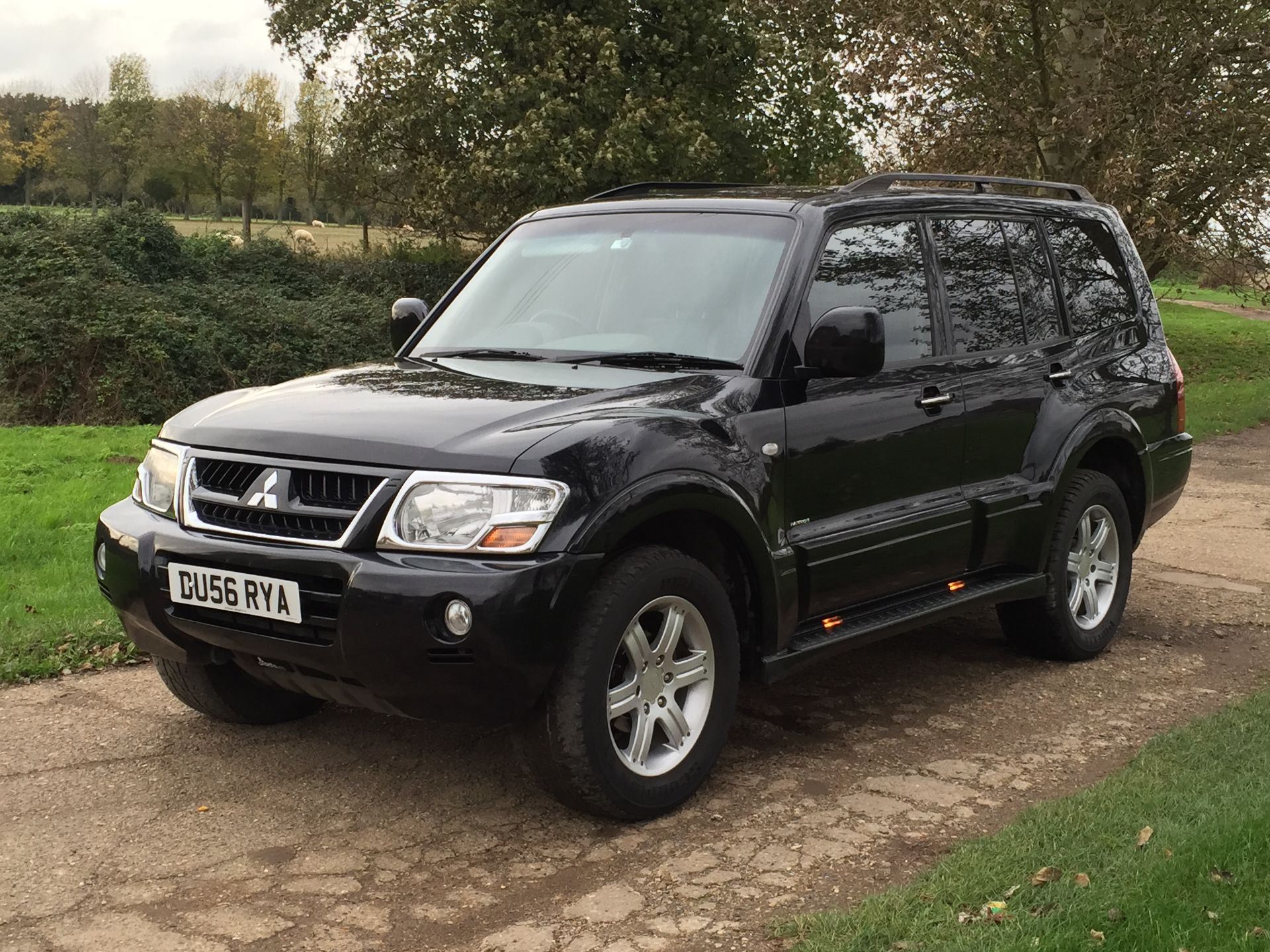 2006/56 REG MITSUBISHI SHOGUN WARRIOR AUTO 7 SEATER - LWB - ESTATE *NO VAT* - Image 2 of 12