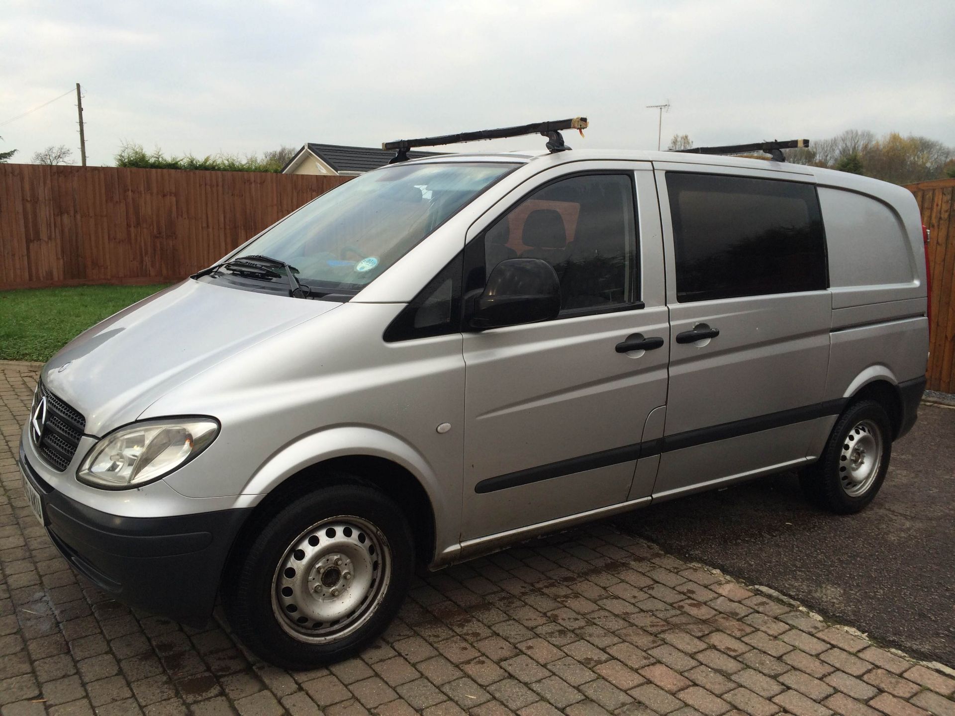 2005/05 REG MERCEDES VITO 109CDI COMPACT COMBI VAN STRAIGHT FROM MERCEDES BENZ COMMERCIAL *NO VAT* - Image 3 of 10