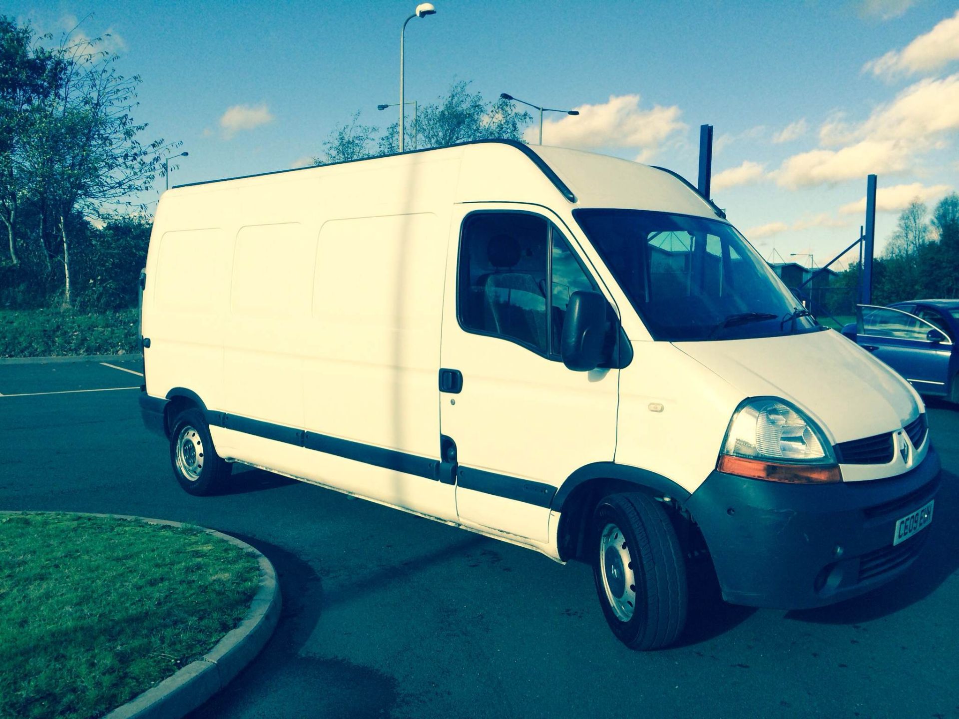 2009/59 REG RENAULT MASTER LM35DCI LWB 2.5 120BHP