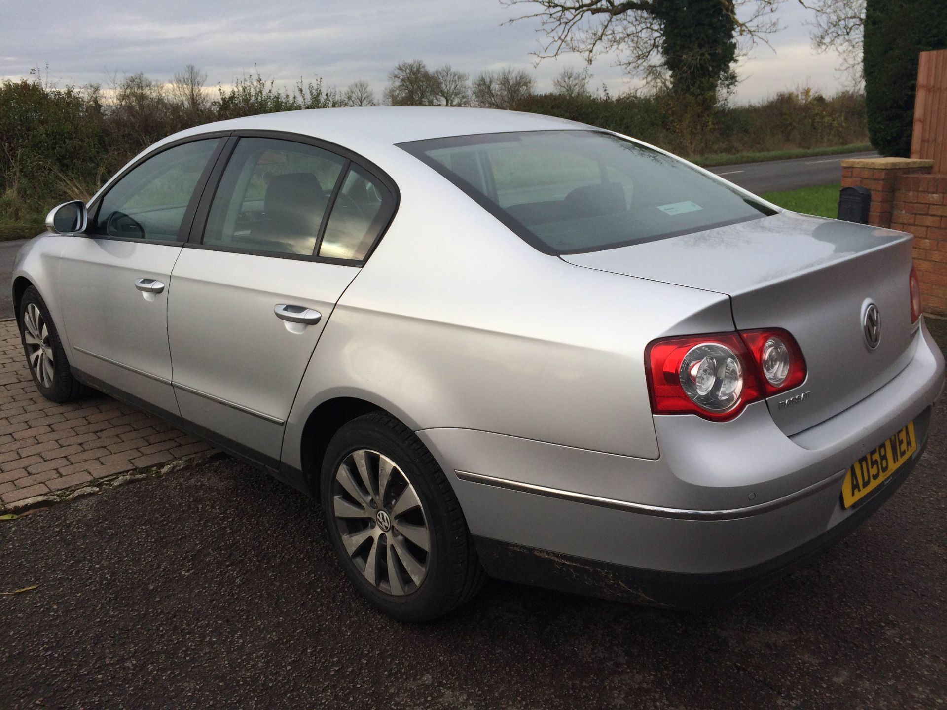 2008/58 REG VOLKSWAGEN PASSAT 2.0TDI 105 BLUEMOTION *NO VAT* - Image 5 of 10