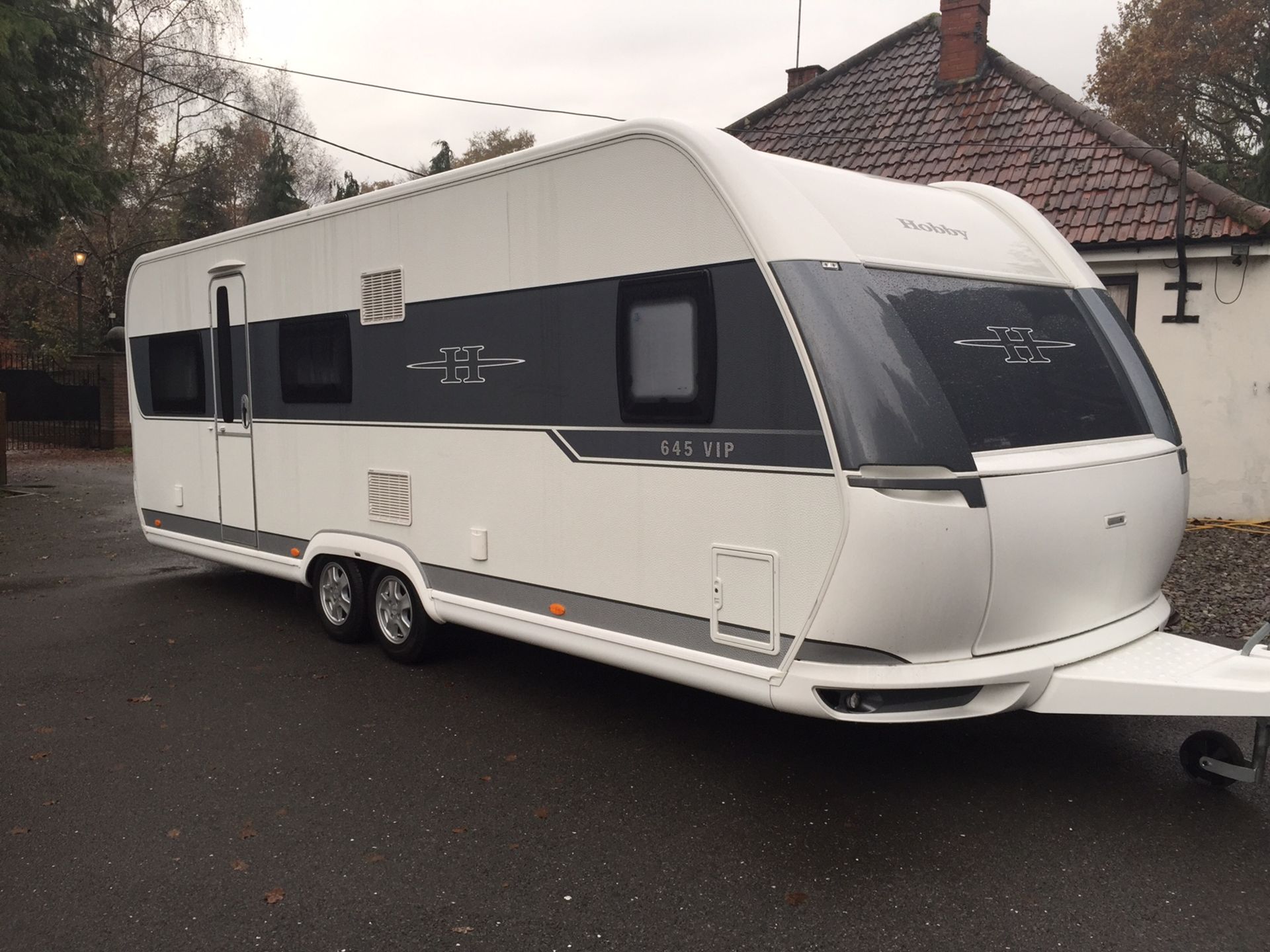 HOBBY 645 VIP TOURING CARAVAN - NEW NOT YET REGISTERED