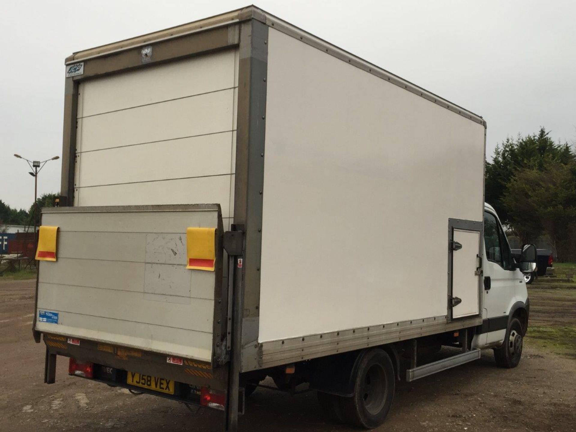 2009/58 REG IVECO DAILY 40C12 LWB LUTON BOX VAN ONE FORMER KEEPER - Image 4 of 10