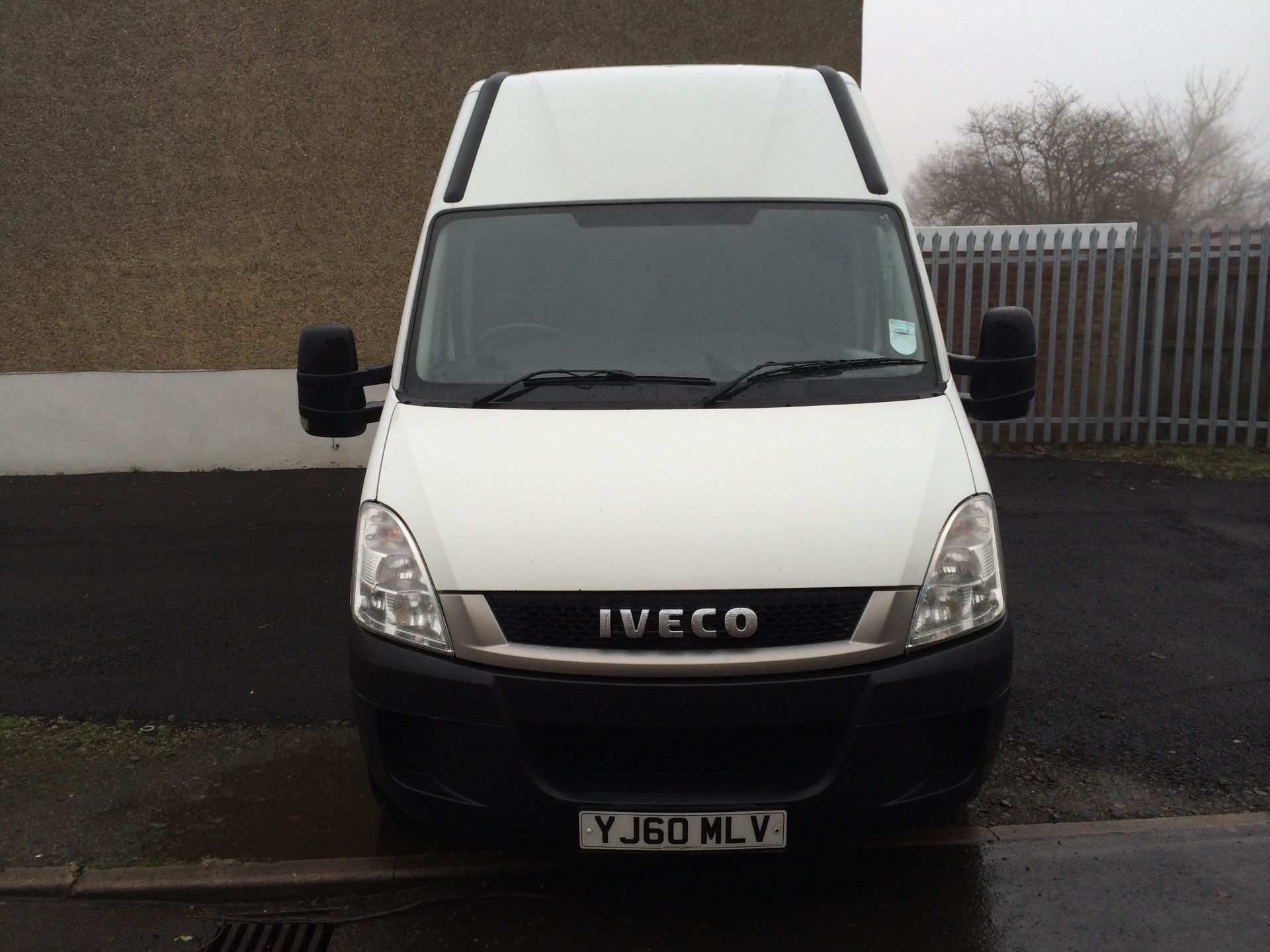 2011/60 REG IVECO DAILY 35S11 LWB EURO 4 NEW SHAPE - Image 2 of 9