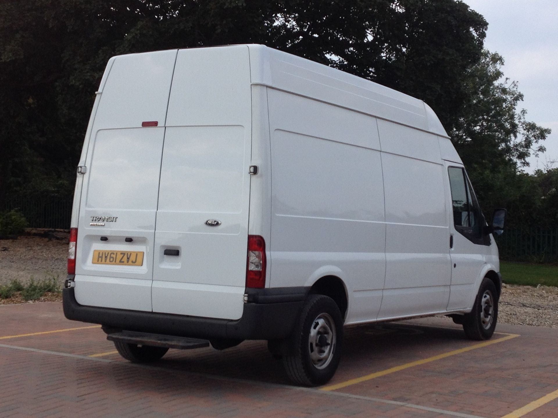 2011/61 REG FORD TRANSIT 115 T350L RWD LWB HI-ROOF PANEL VAN ONE OWNER - Image 2 of 11