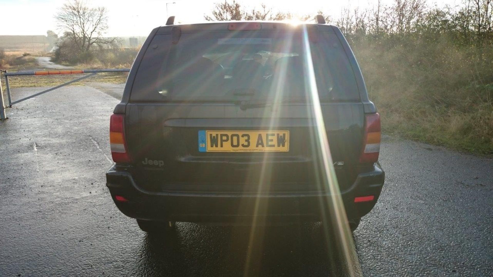 2003/03 REG JEEP GRAND CHEROKEE 4.7 V8 OVERLAND AUTO *NO VAT* - Image 15 of 21