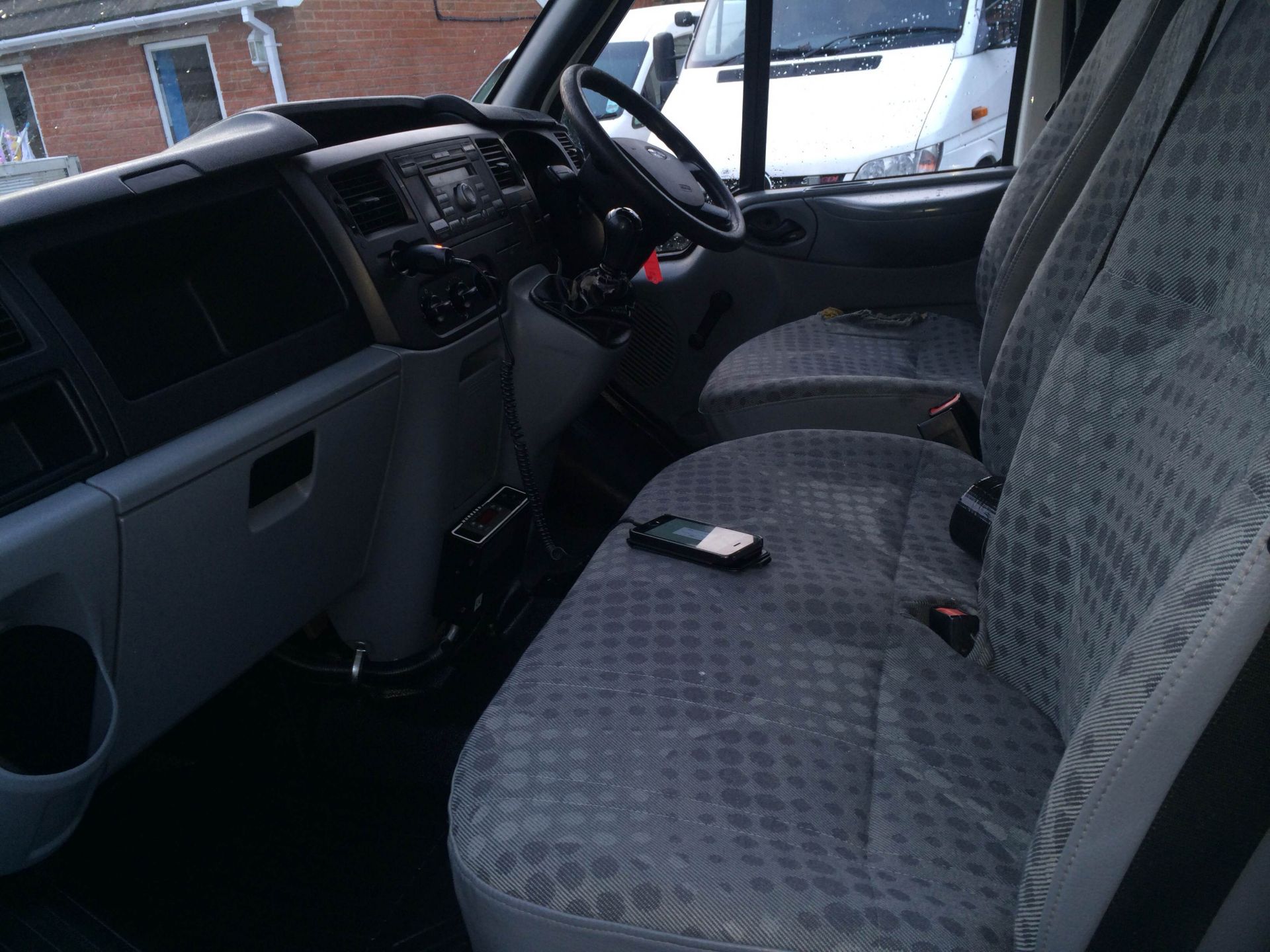 2007/07 REG FORD TRANSIT 85 T260S FWD SWB SEMI HI TOP FRIDGE FREEZER VAN ONE FORMER KEEPER - Image 5 of 7