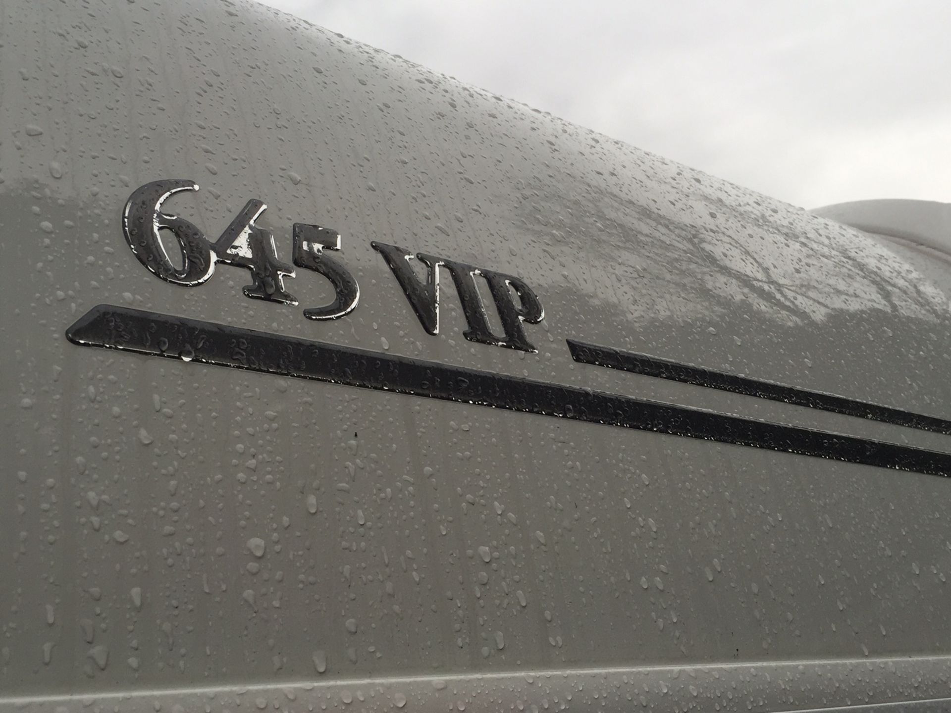 HOBBY 645 VIP TOURING CARAVAN - NEW NOT YET REGISTERED 2015 spec - Image 7 of 18