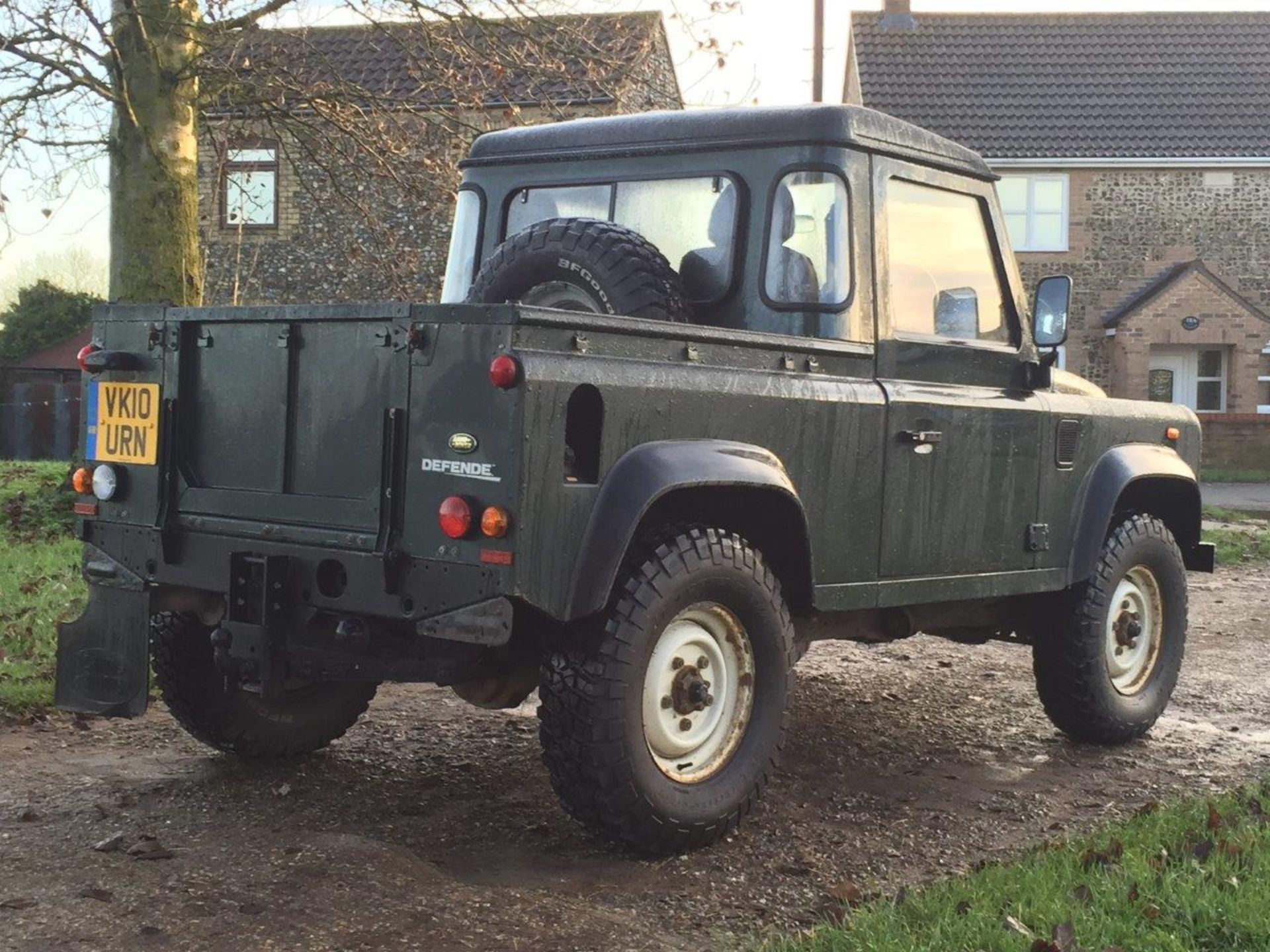 2010/10 REG LAND ROVER DEFENDER 90 PICK UP 2.4 TDCI ONE OWNER - Image 4 of 10