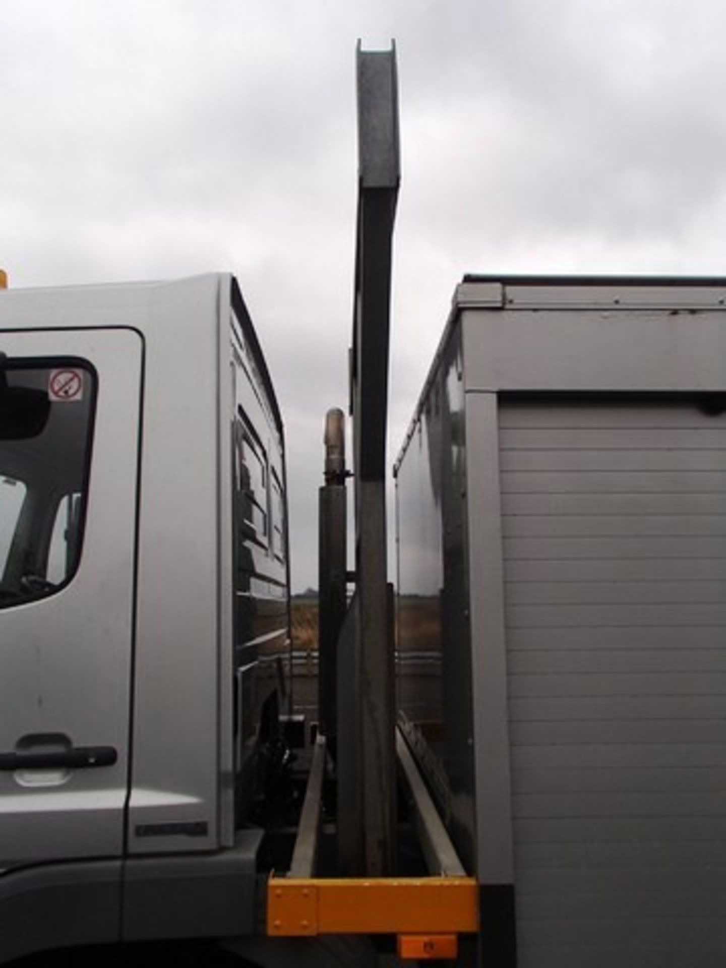 MERCEDES ATEGO - 4250cc DROPSIDE LORRY
Body: 2 Dr Truck
Color: Silver
First Reg: 29/01/2009
Doors: 2 - Image 12 of 22