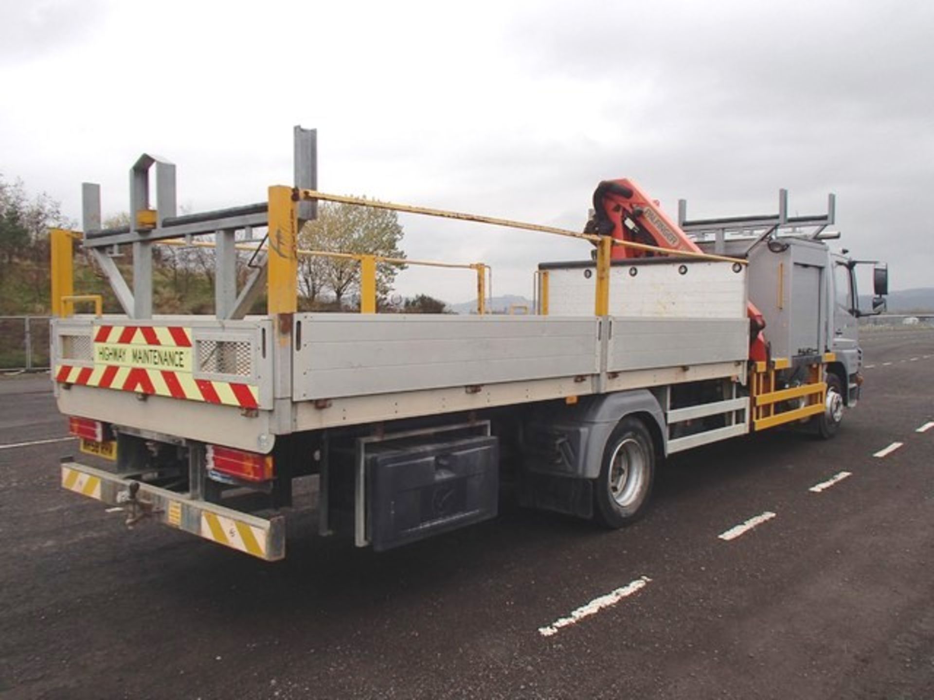 MERCEDES ATEGO - 4250cc DROPSIDE LORRY
Body: 2 Dr Truck
Color: Silver
First Reg: 29/01/2009
Doors: 2 - Image 4 of 22