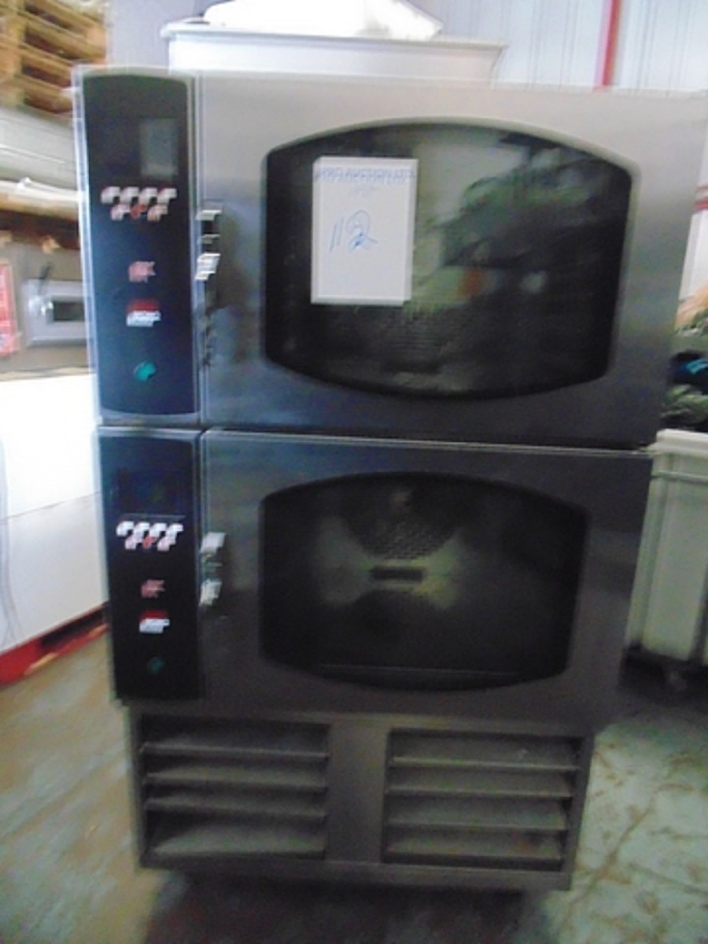 Mono FG158 ? B54 double convection oven model: BX FG158 3 phase, 4 shelves 980mm x 850mm x 1900mm (