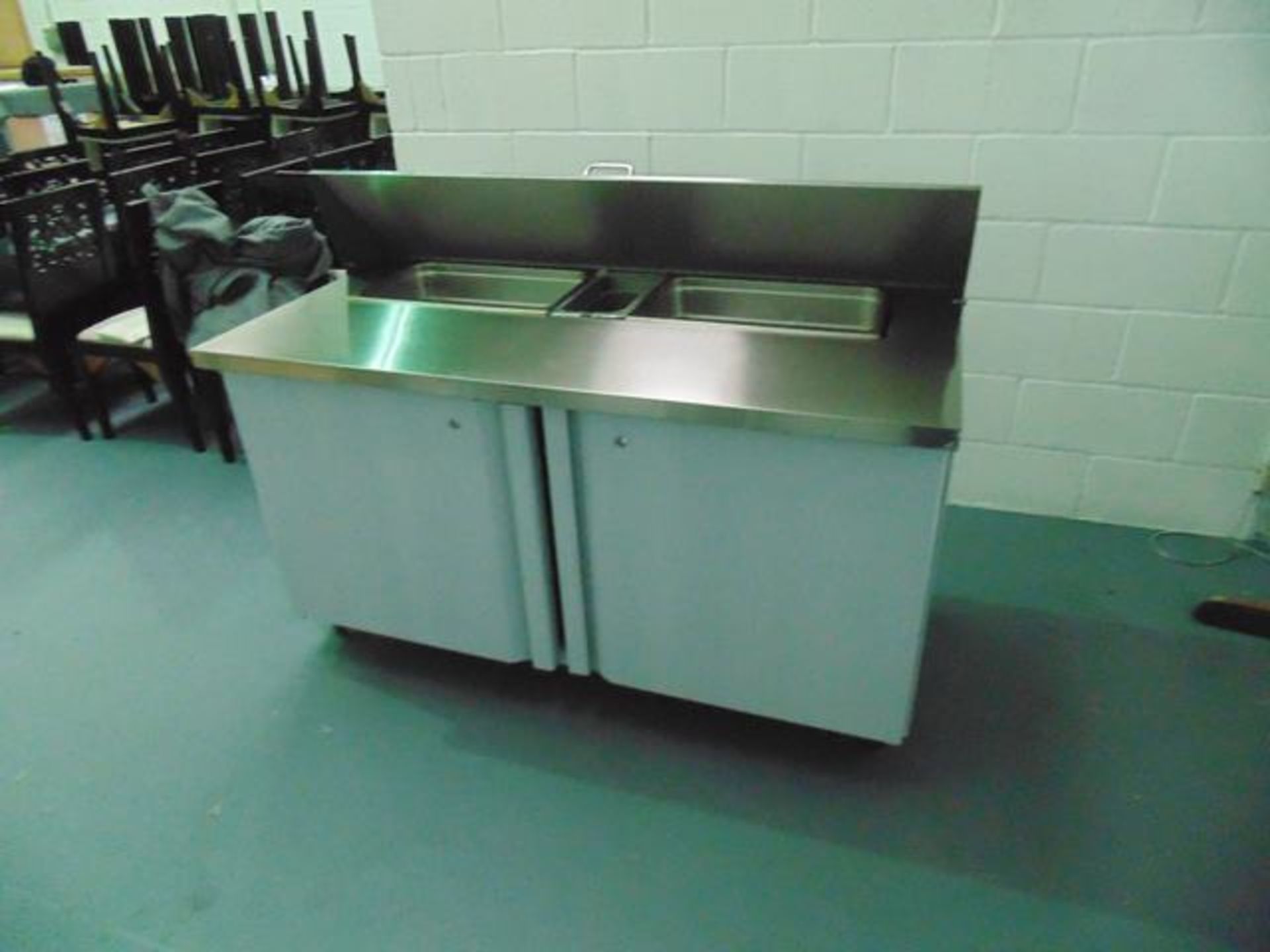 Saladette / pizza refrigerated preparation counter gastronorm counter top with two door refrigerated - Image 2 of 3