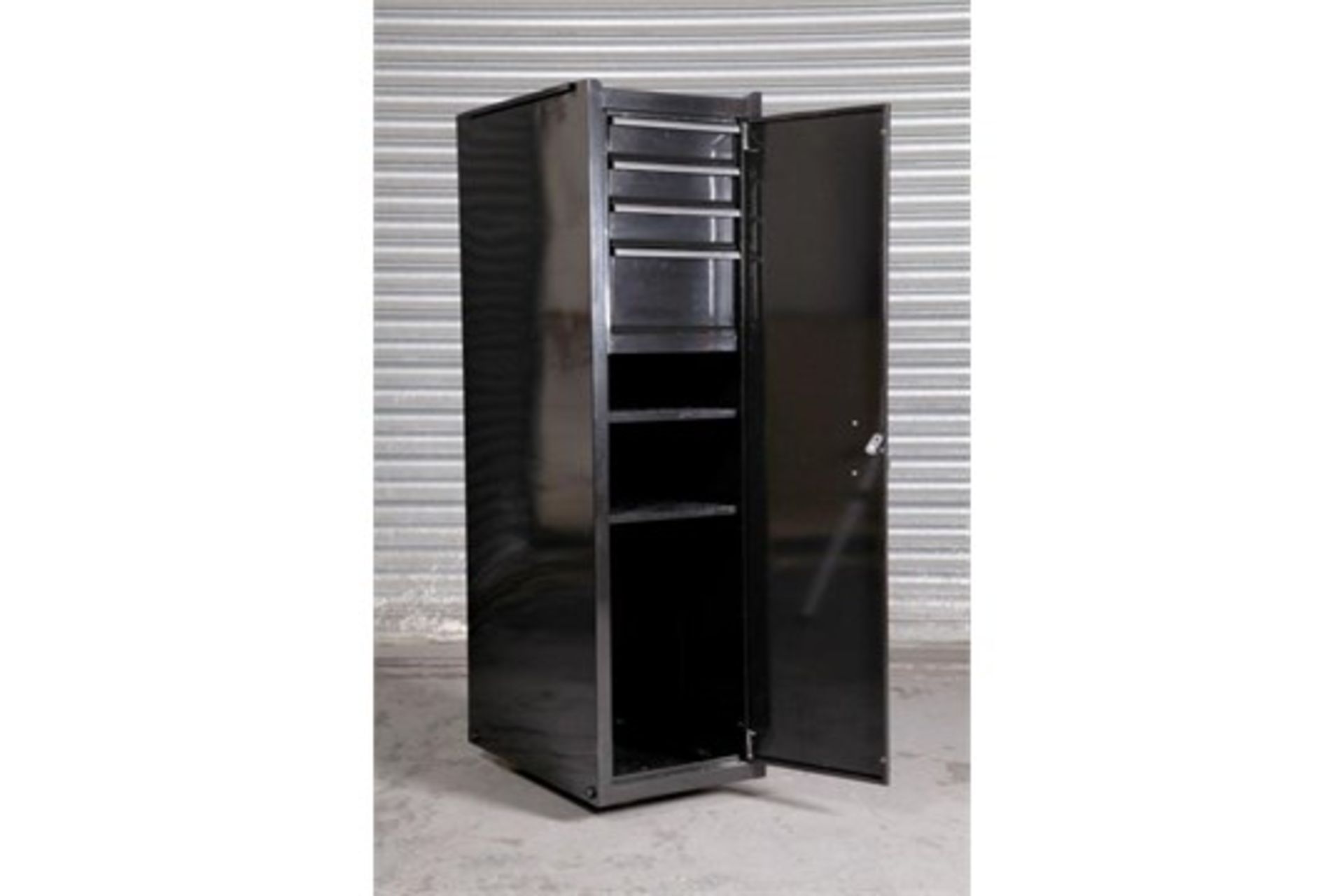 Mild steel black powder coated side box is perfect for almost any tool storage requirements. This