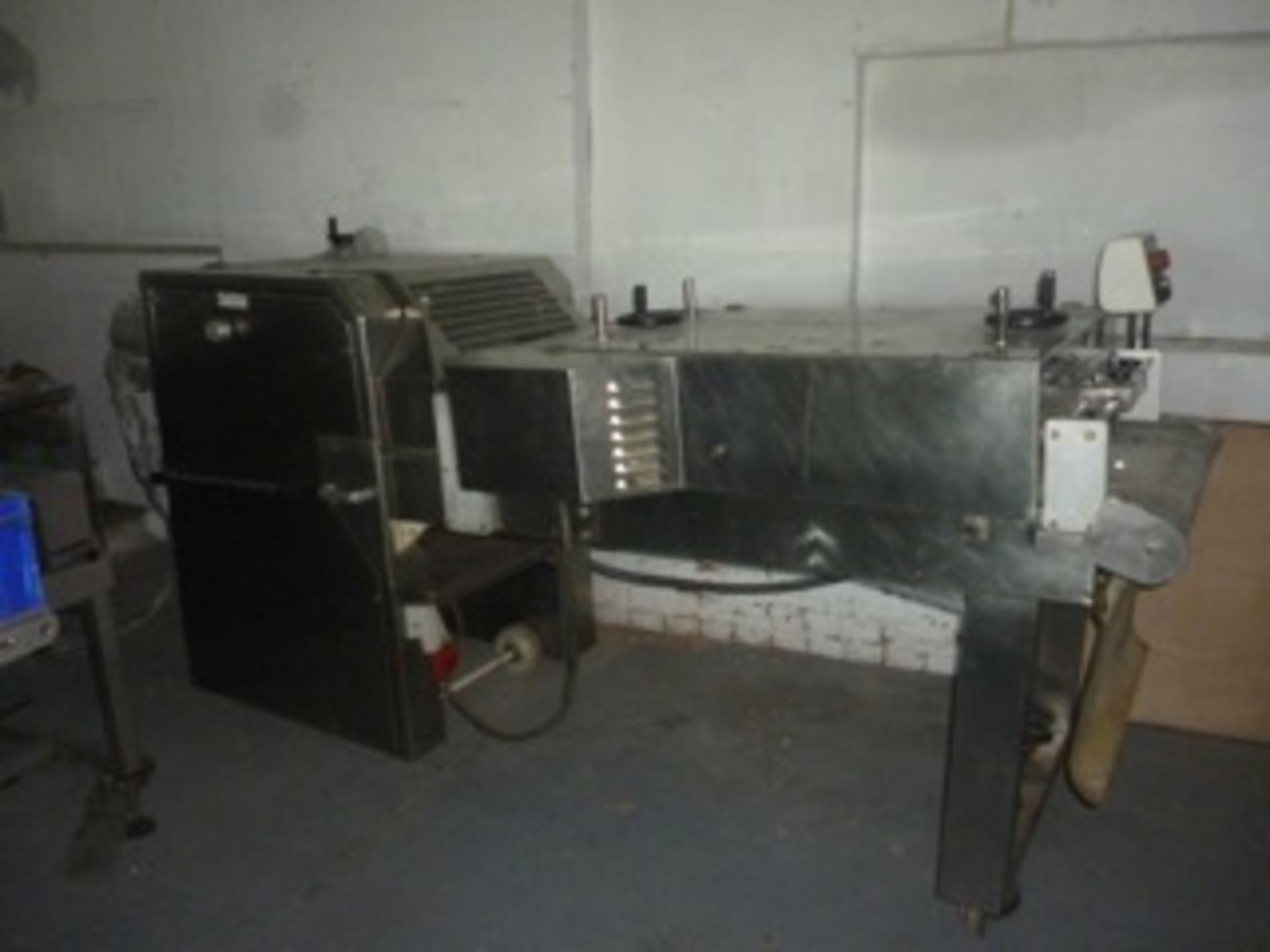 Pietroberto long and short moulder