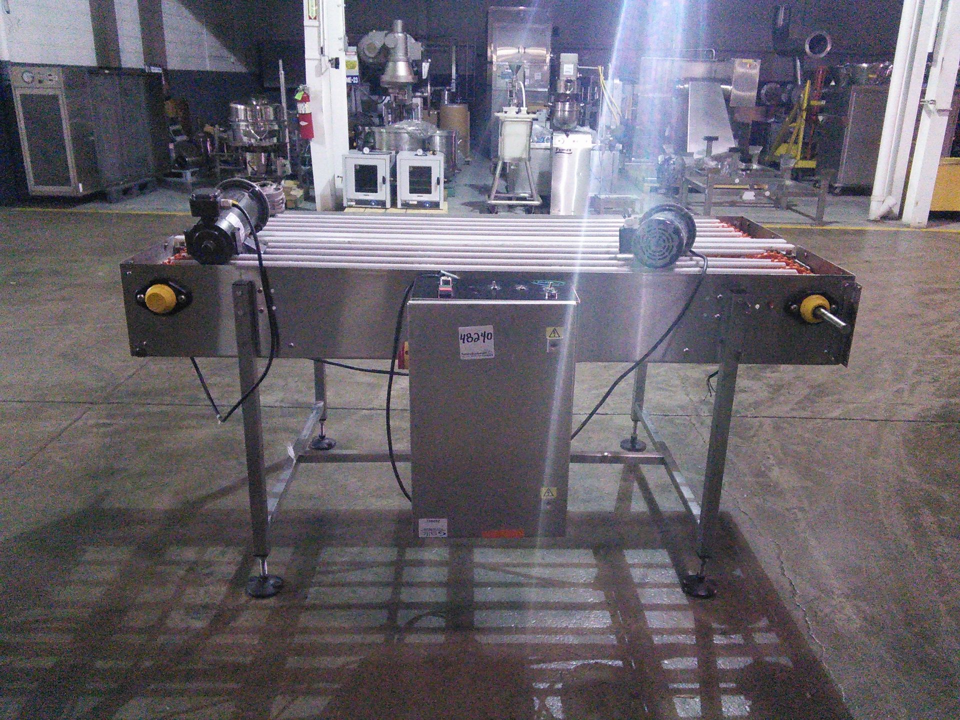 NJM/CLI outserter table, model TACC-S014, 34" wide x 72" long, serial # 11867-08. - Image 2 of 5