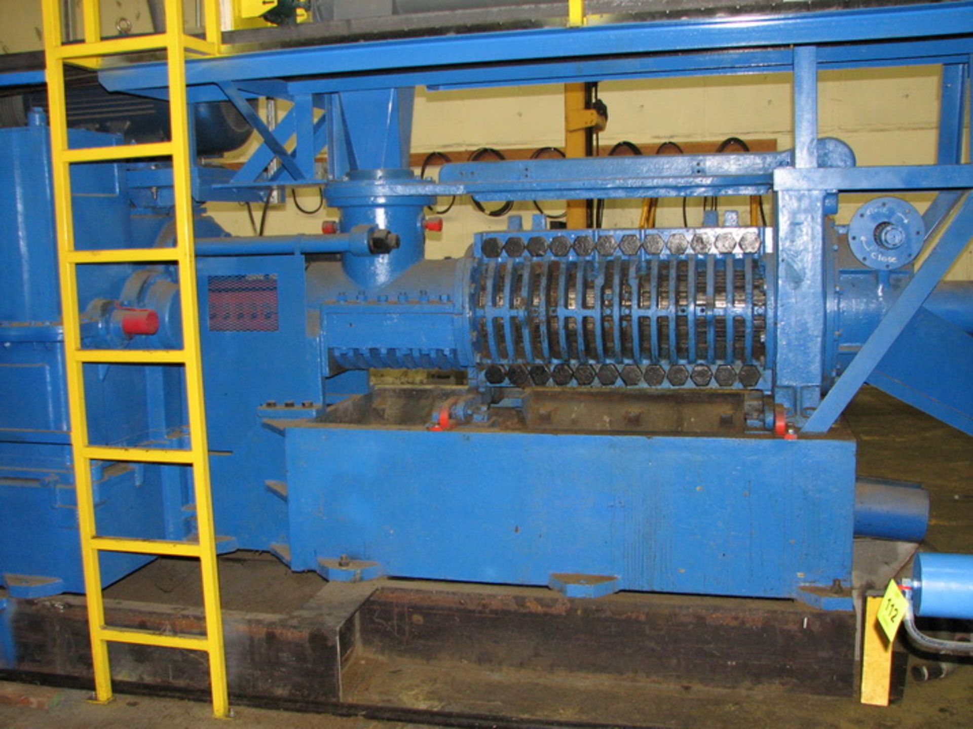 [Lot] French screw press, with 10" dia. x 8' L feed auger mount on top, 150 ton per day, Allen - Image 3 of 4