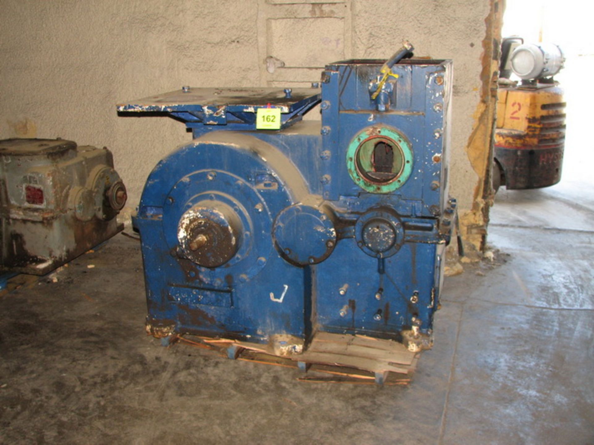 French gear drive, model F1025A, for screw press