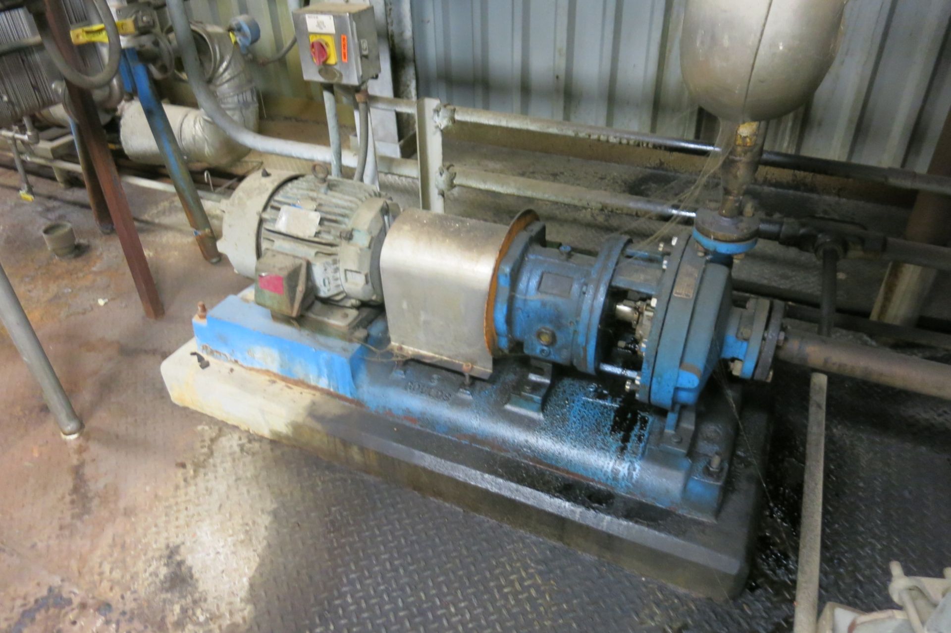 Centrifugal Pumps - Image 2 of 5
