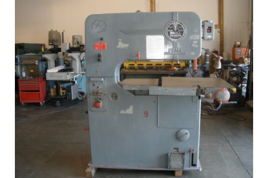 DoAll Metalmaster 36” Vertical Band Saw/File Variable Speed - Image 1 of 12