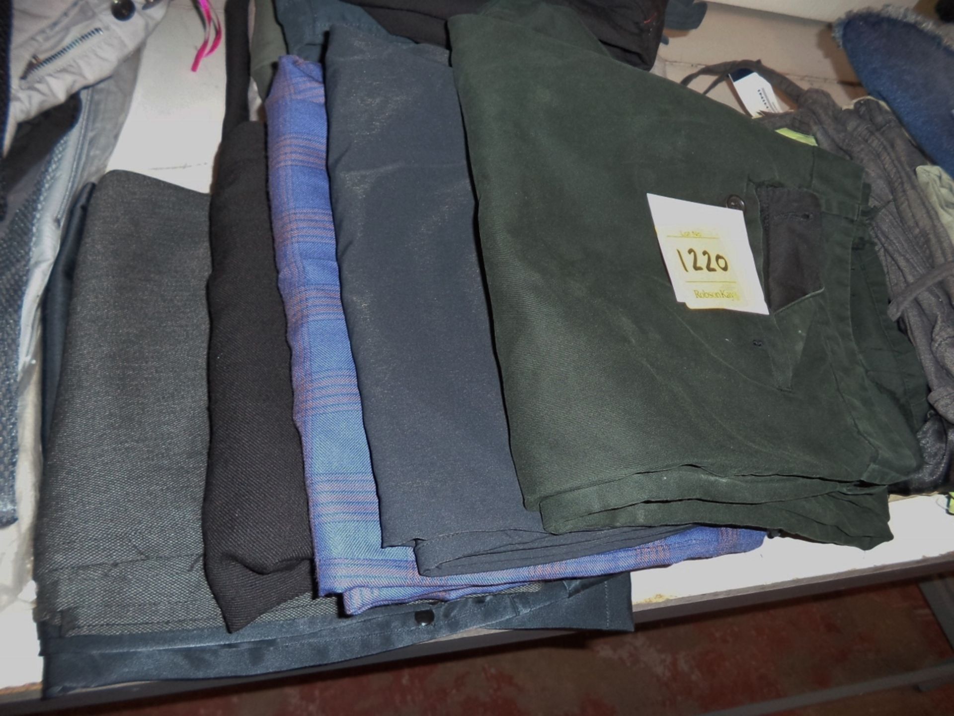13 off assorted pairs of trousers - Image 2 of 3