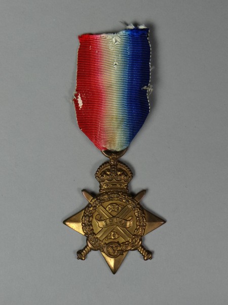 A 1914 Star to Pte. H.G. Carter, 1/1 N. Som. Yeo.