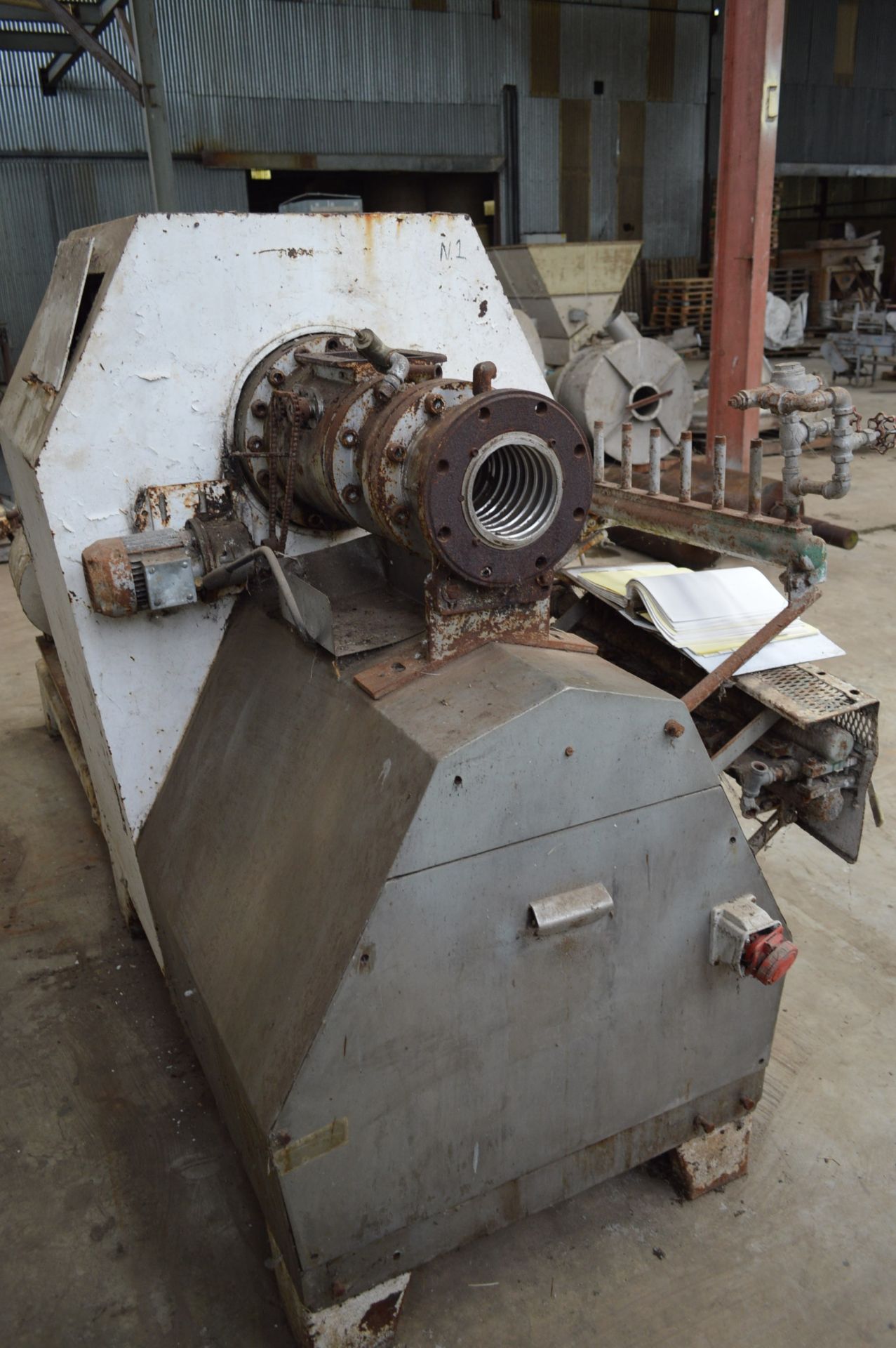 Wenger EXTRUDER, serial no. 8312-8693, with Weg 55kW electric motor and equipment on two pallets - Image 2 of 6