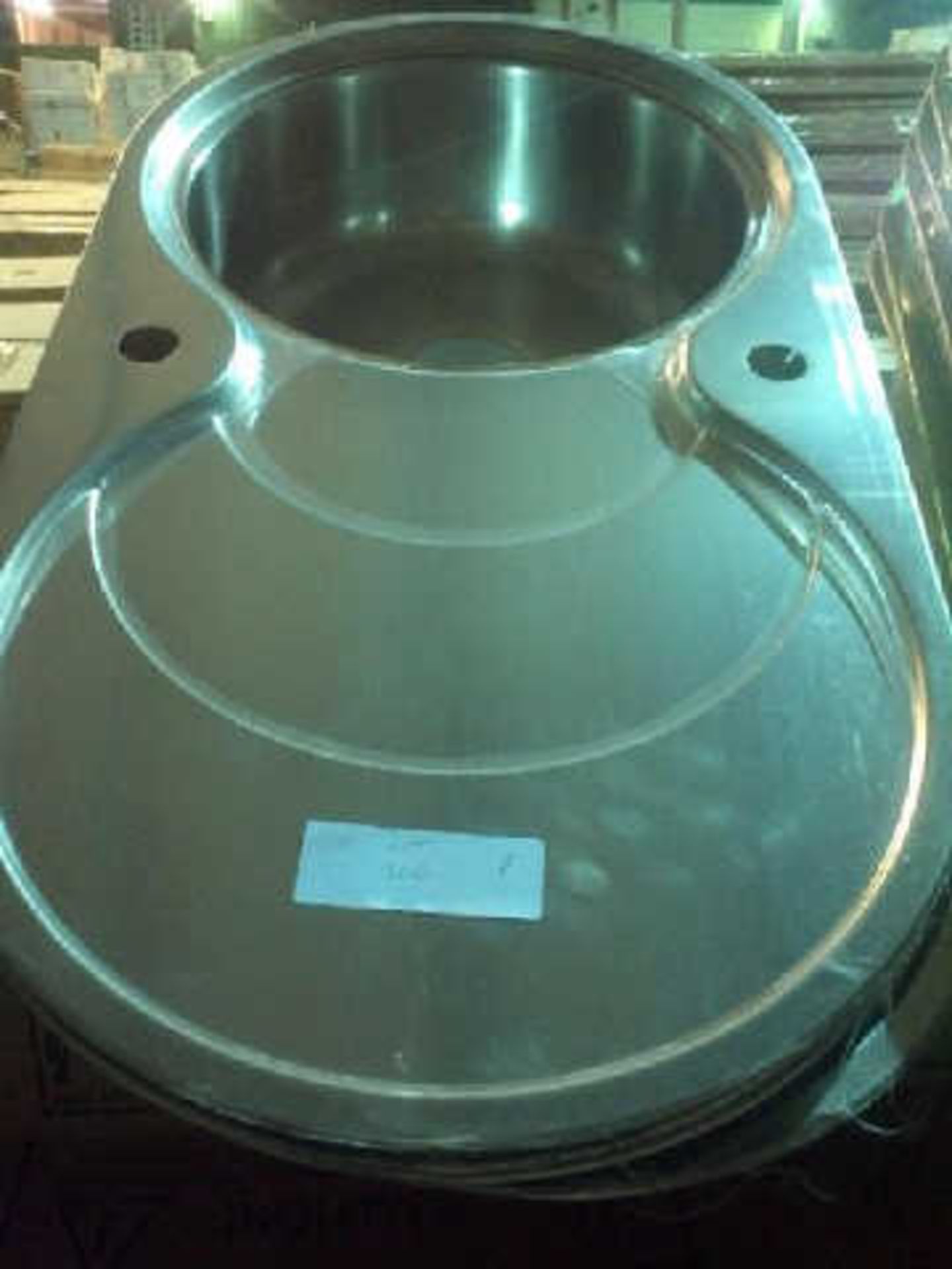 4 STAINLESS STEEL 1 BOWL SINKS WITH DRAINERS