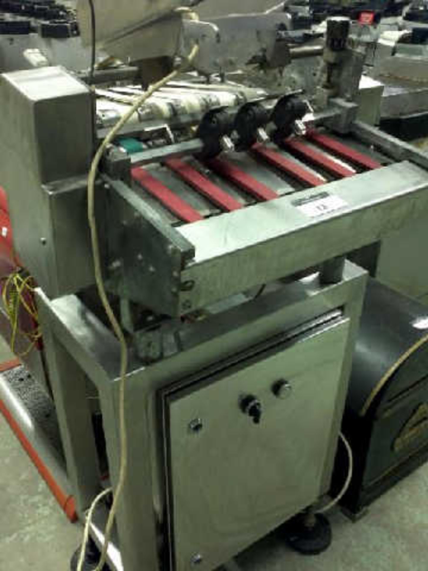 ELECTRIC BREAD SLICING MACHINE ON STAINLESS STEEL STAND - Image 3 of 3