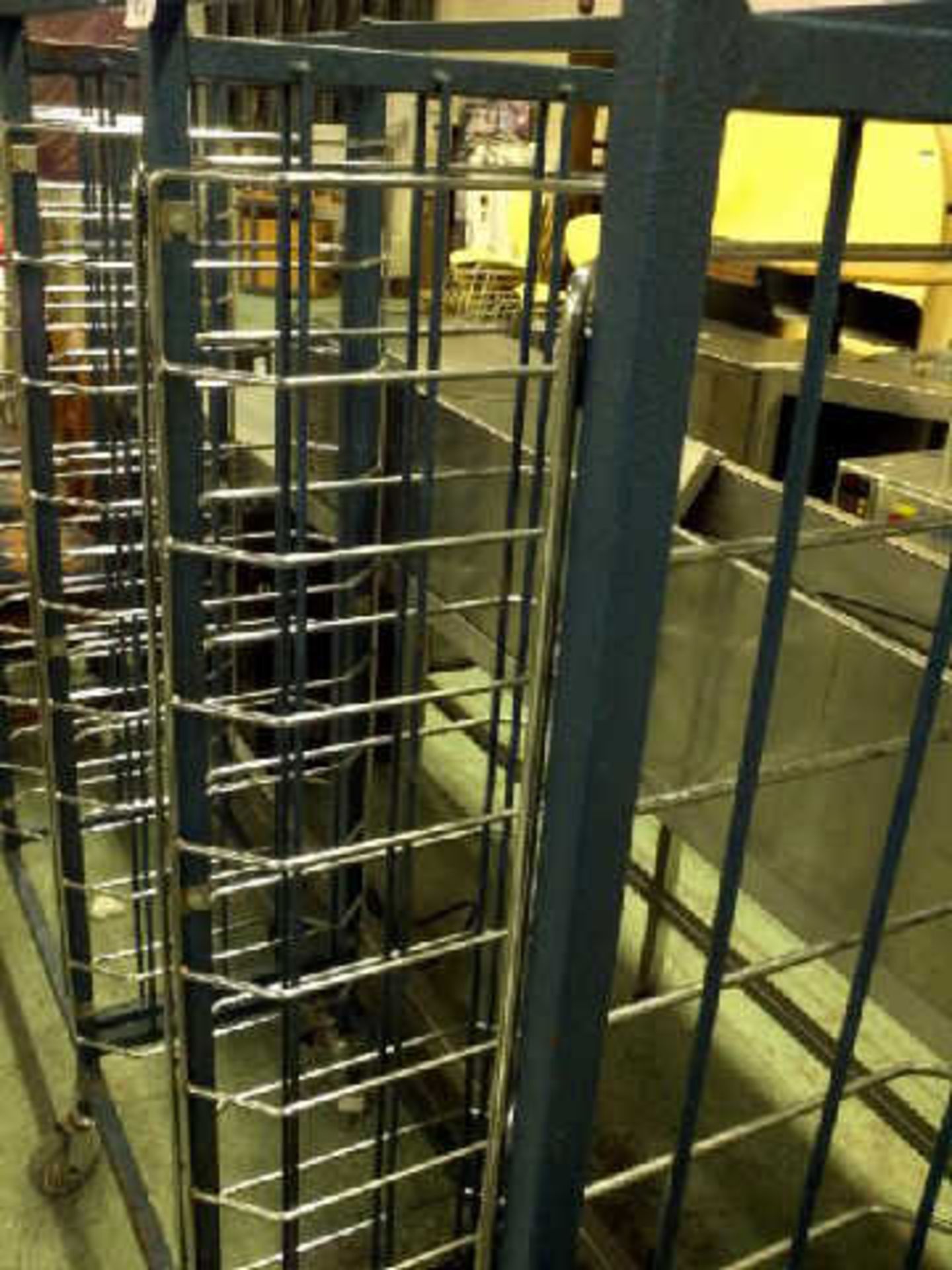 STEEL TRAY TROLLEY