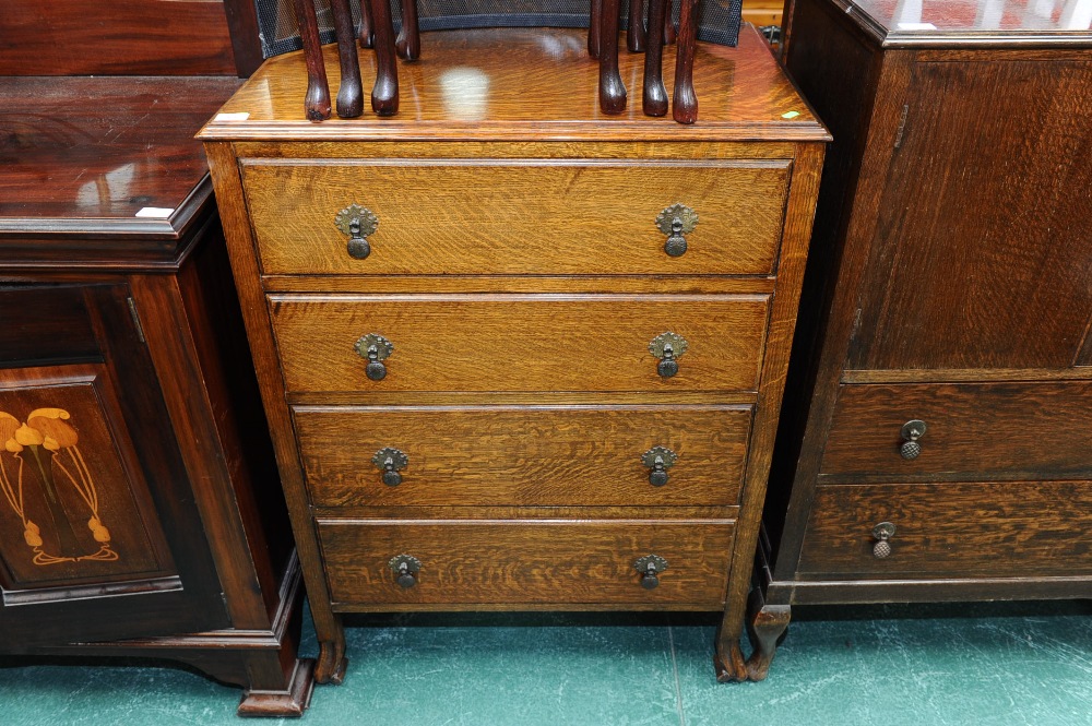 A 1930`s oak chest of drawers