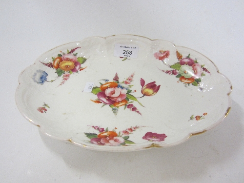 AN OVAL ENGLISH PORCELAIN DESSERT DISH, attributed to Coalport, circa 1820, press moulded and